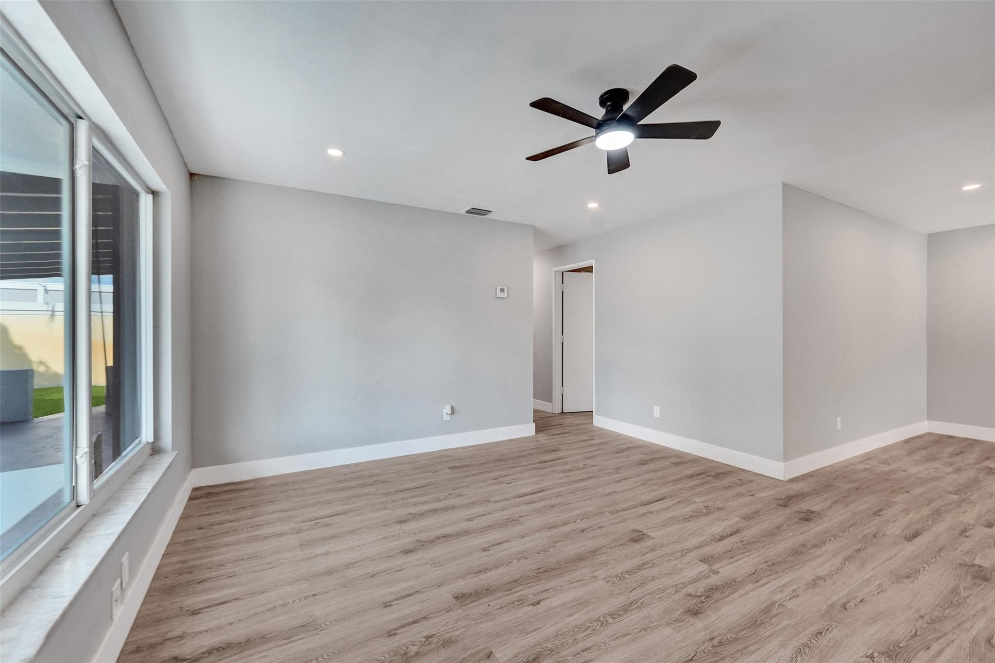 1860 NW 36th Terrace