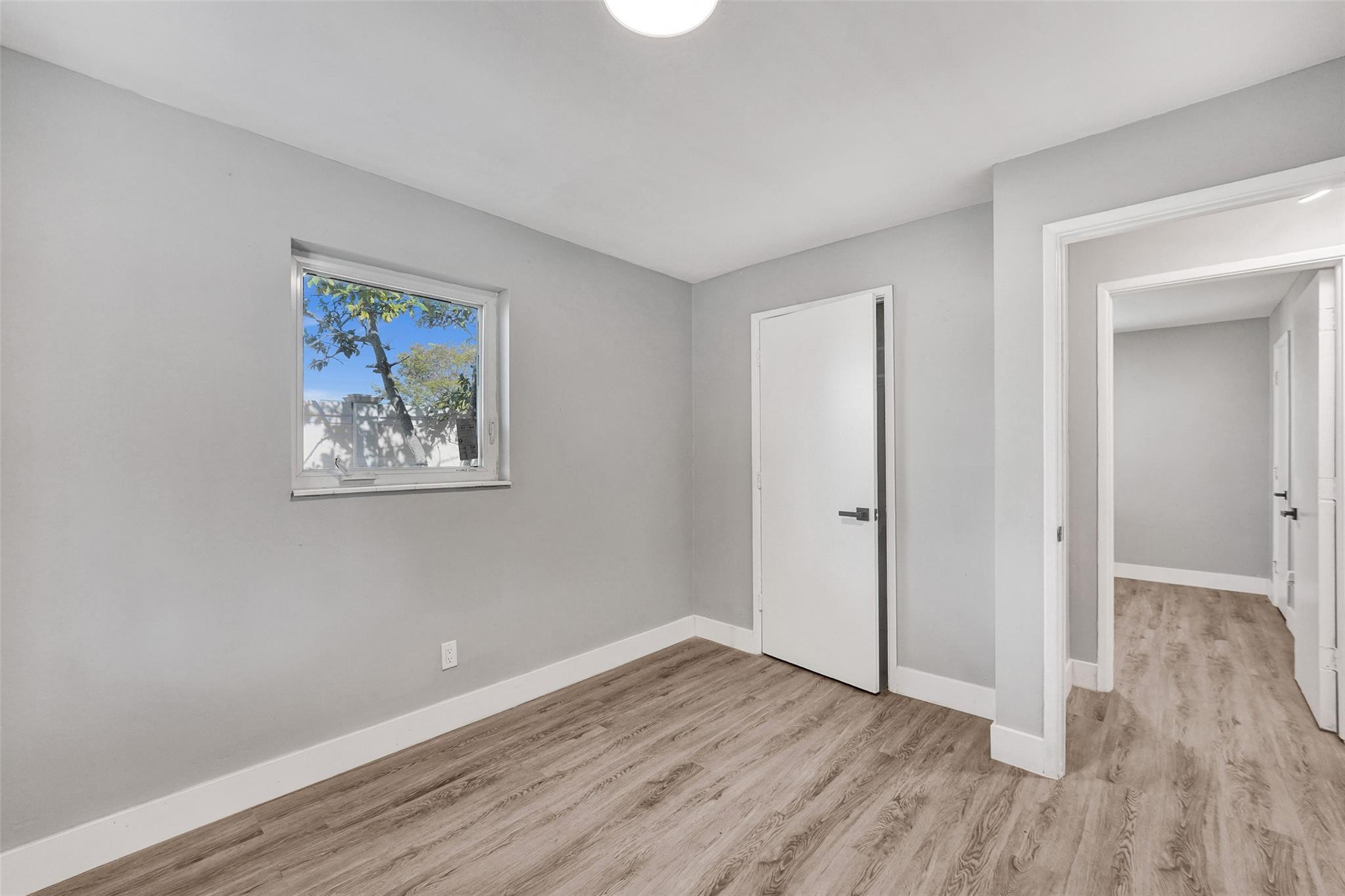 1860 NW 36th Terrace