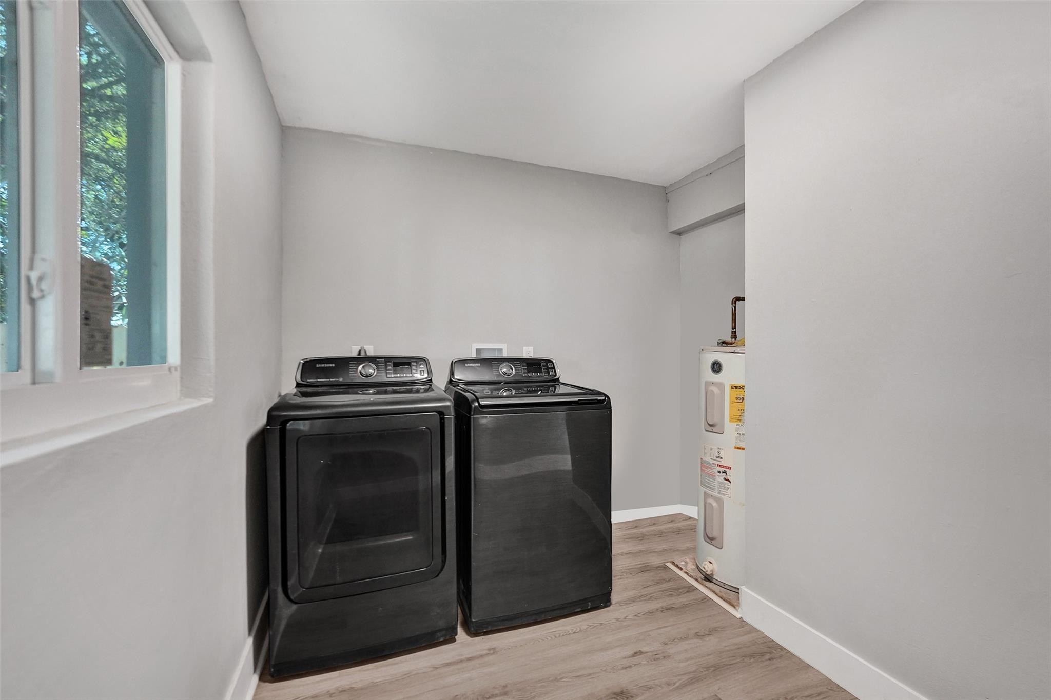 1860 NW 36th Terrace