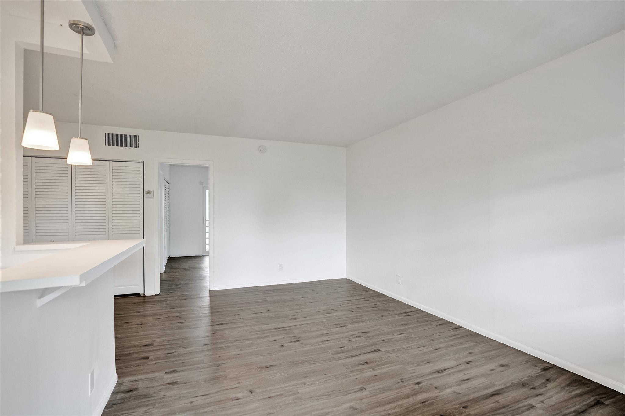 1407 NE 56th Street 406