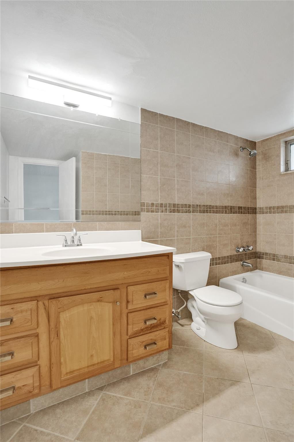 1407 NE 56th Street 406