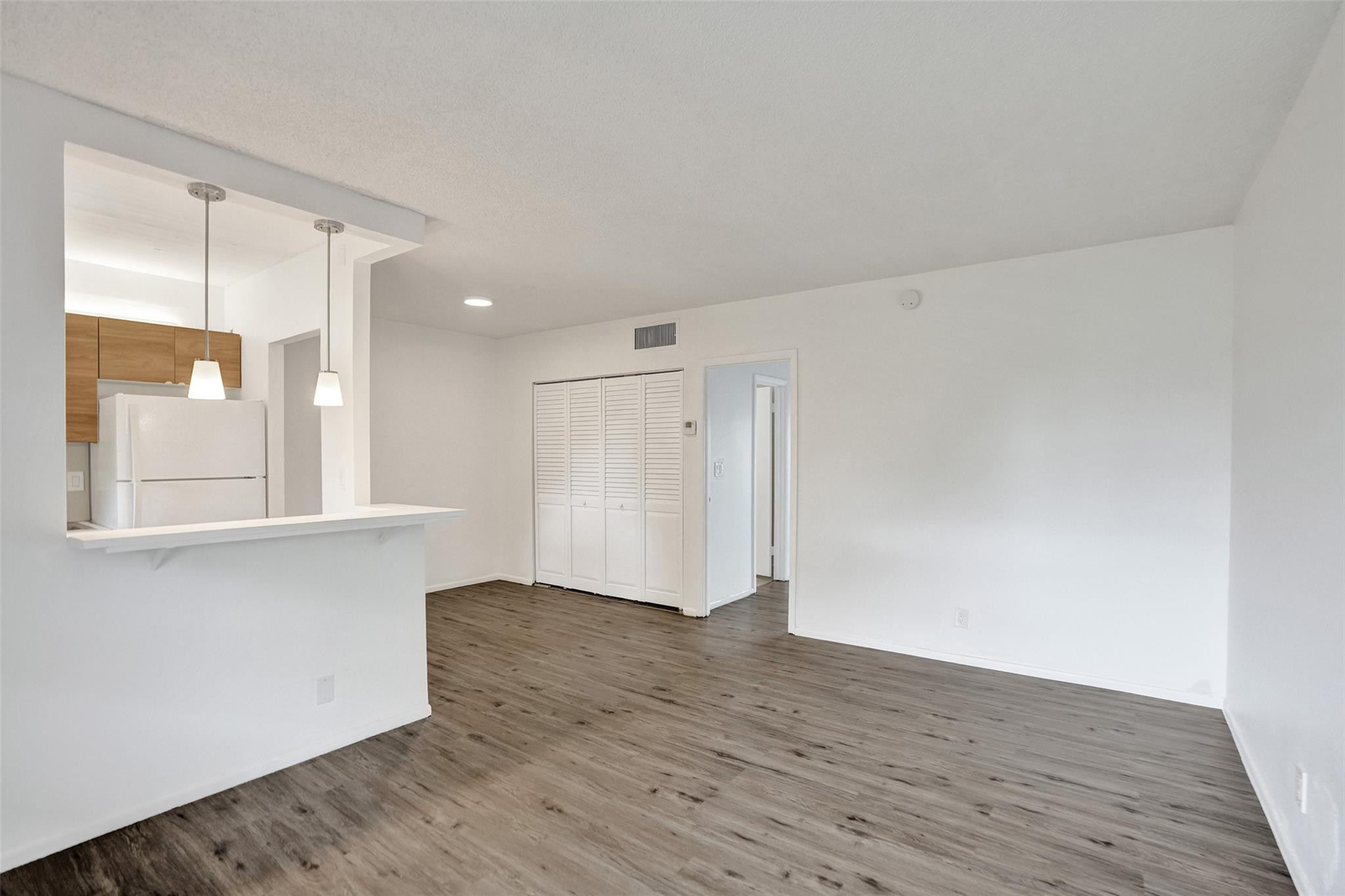 1407 NE 56th Street 406