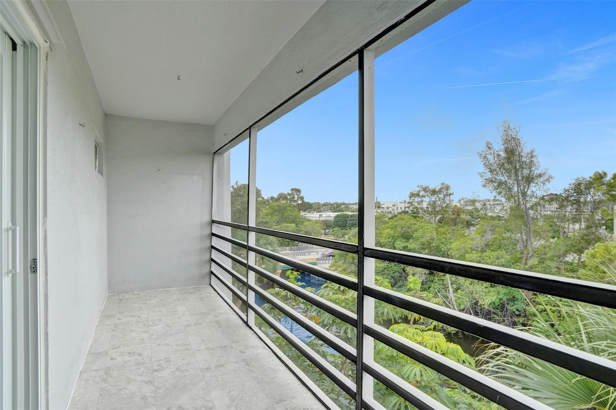 1407 NE 56th Street 406