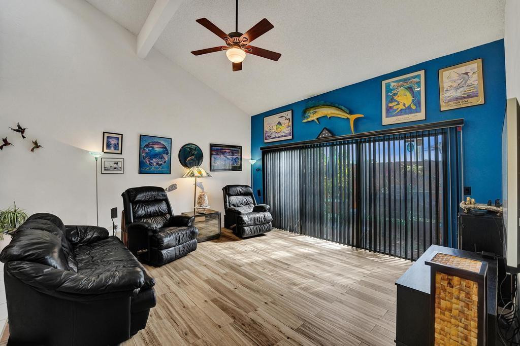 4169 SW 85th Avenue