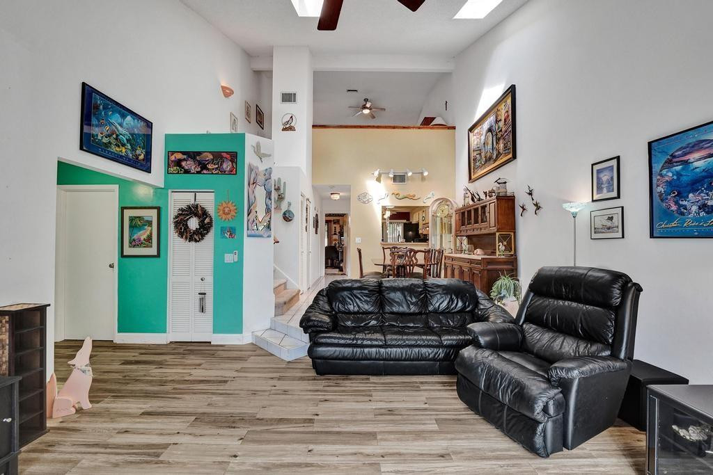 4169 SW 85th Avenue