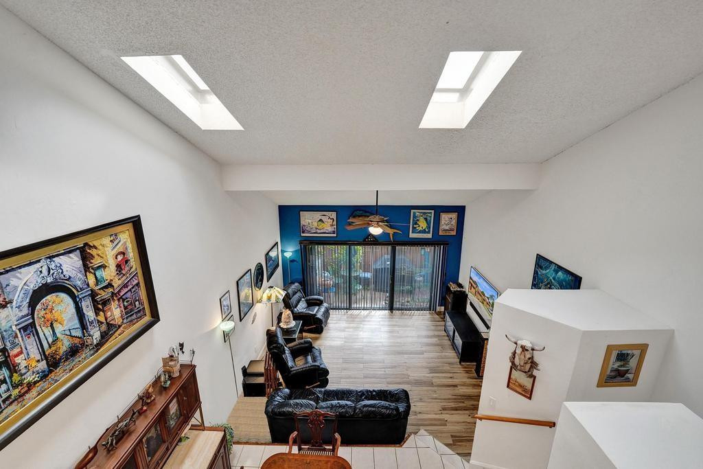 4169 SW 85th Avenue
