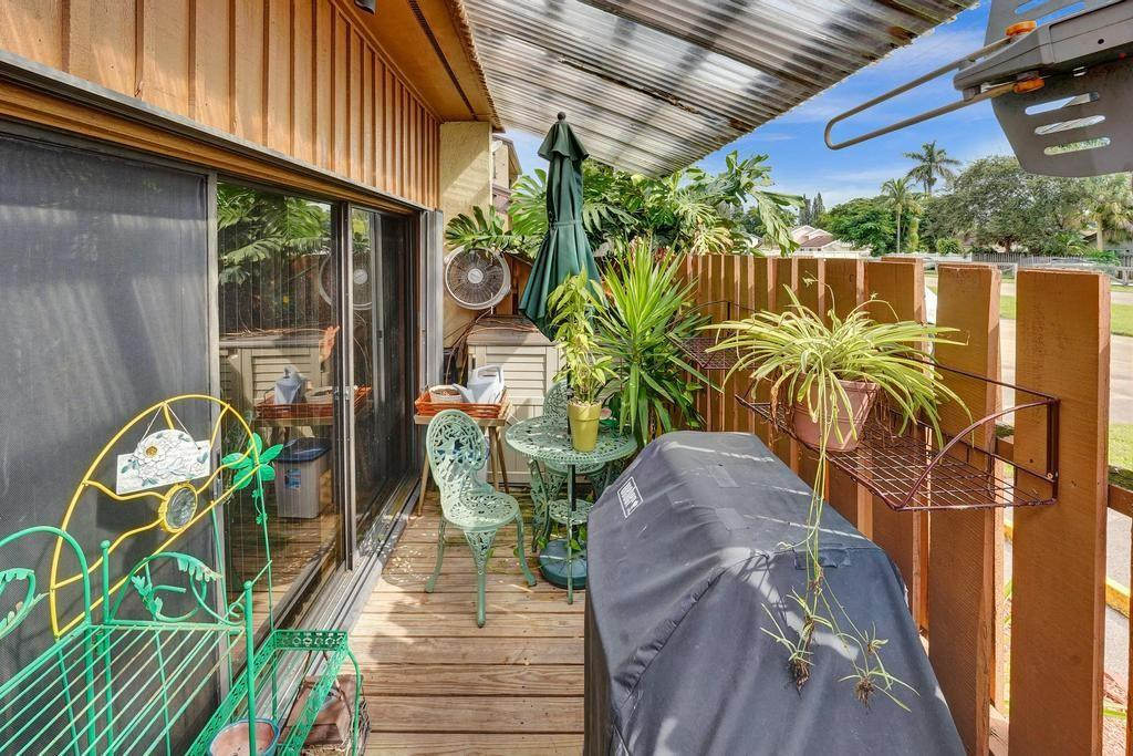 4169 SW 85th Avenue