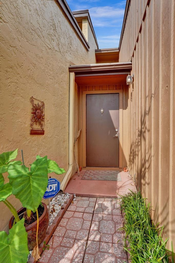 4169 SW 85th Avenue