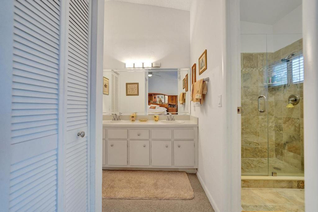 4169 SW 85th Avenue