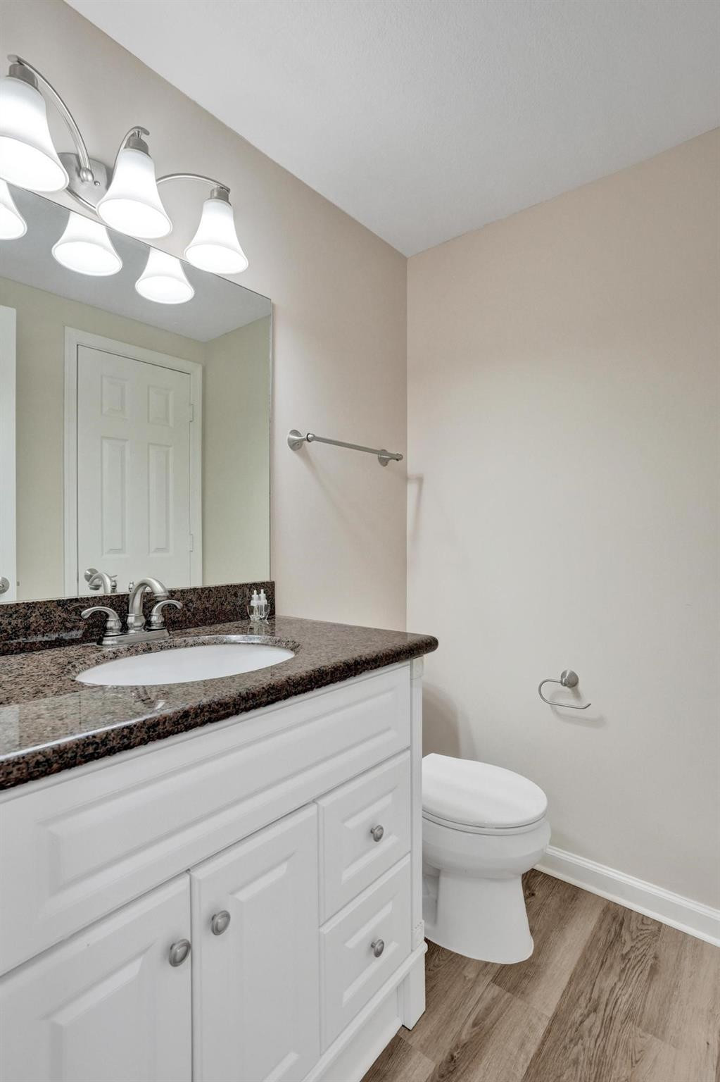 2201 SE 9th Street 109