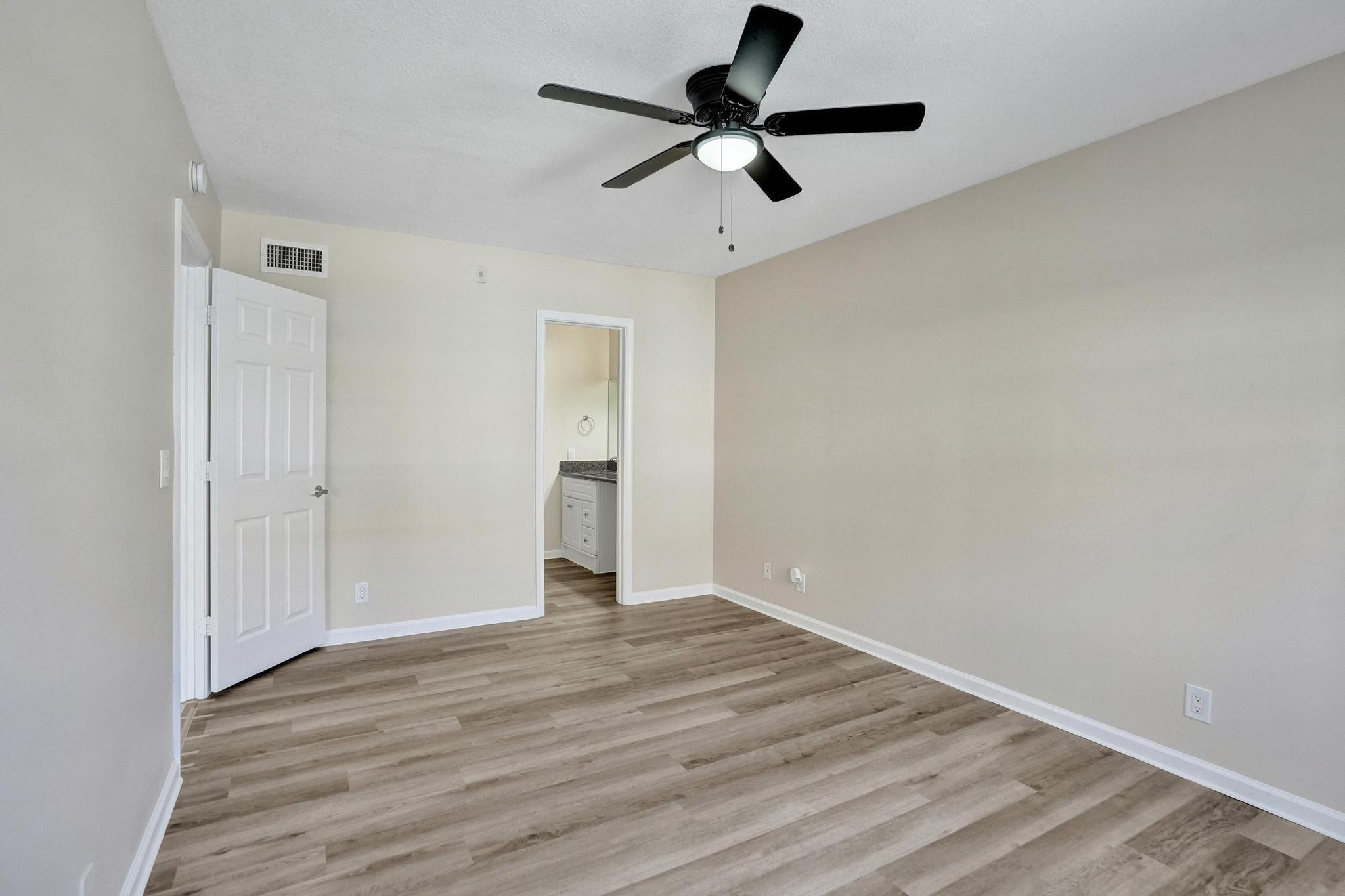 2201 SE 9th Street 109