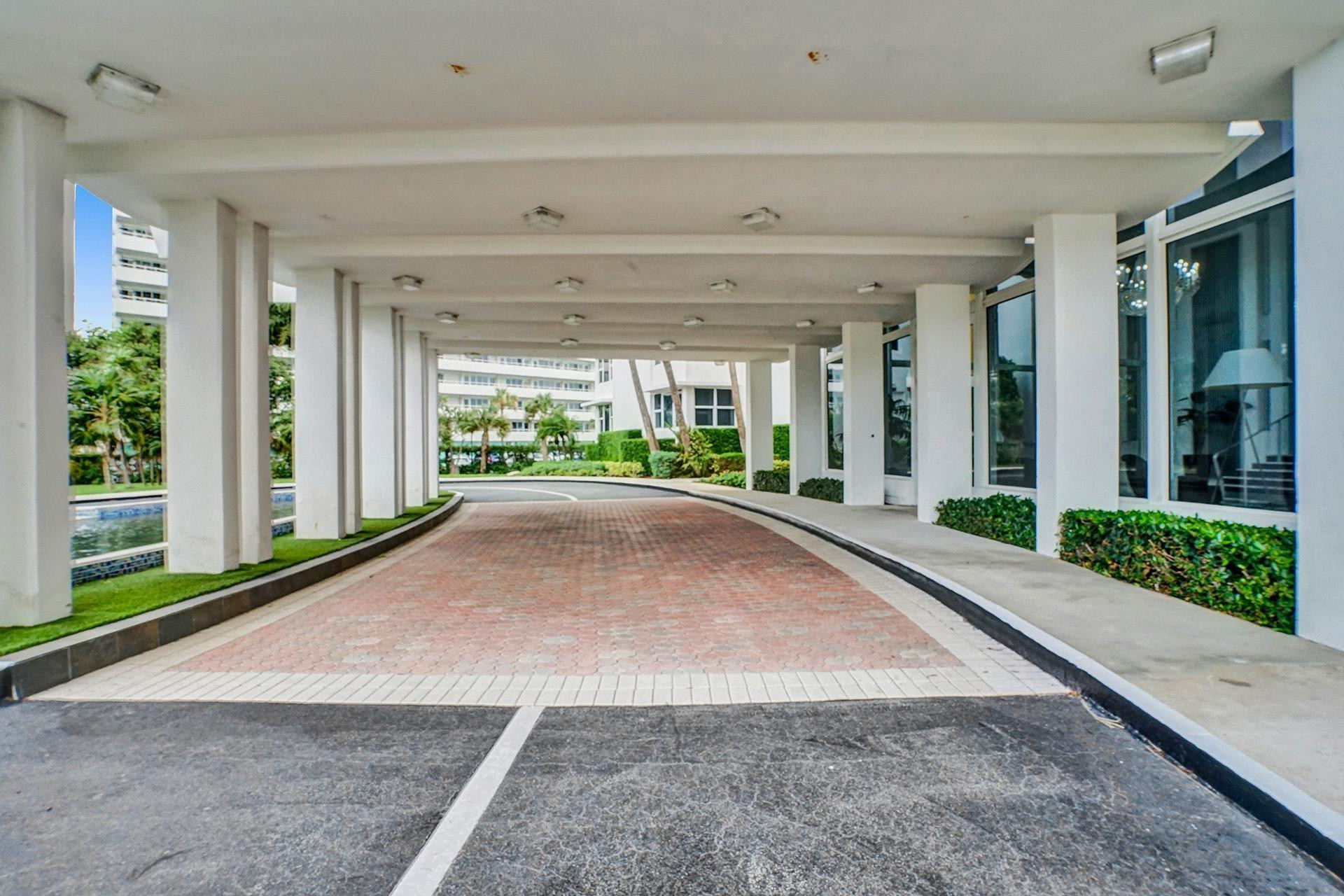 3900 N Ocean Drive 11G, Lauderdale-By-The-Sea Unit: 11G