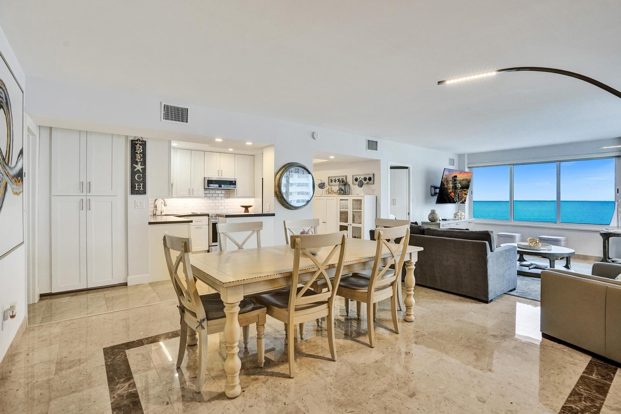 3900 N Ocean Drive 11G, Lauderdale-By-The-Sea Unit: 11G