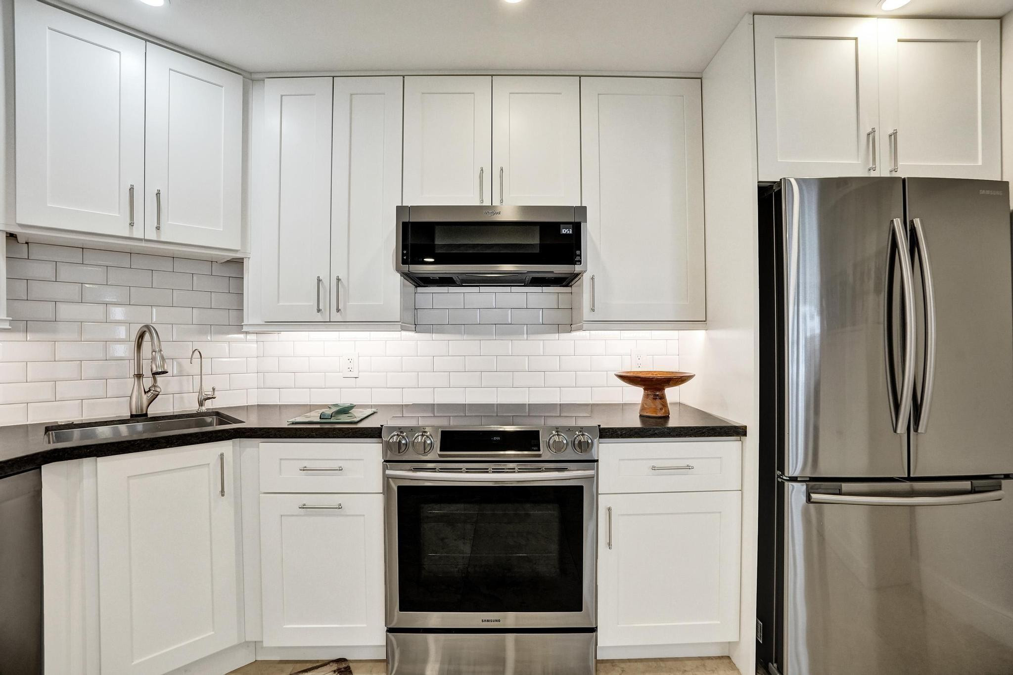 3900 N Ocean Drive 11G, Lauderdale-By-The-Sea Unit: 11G