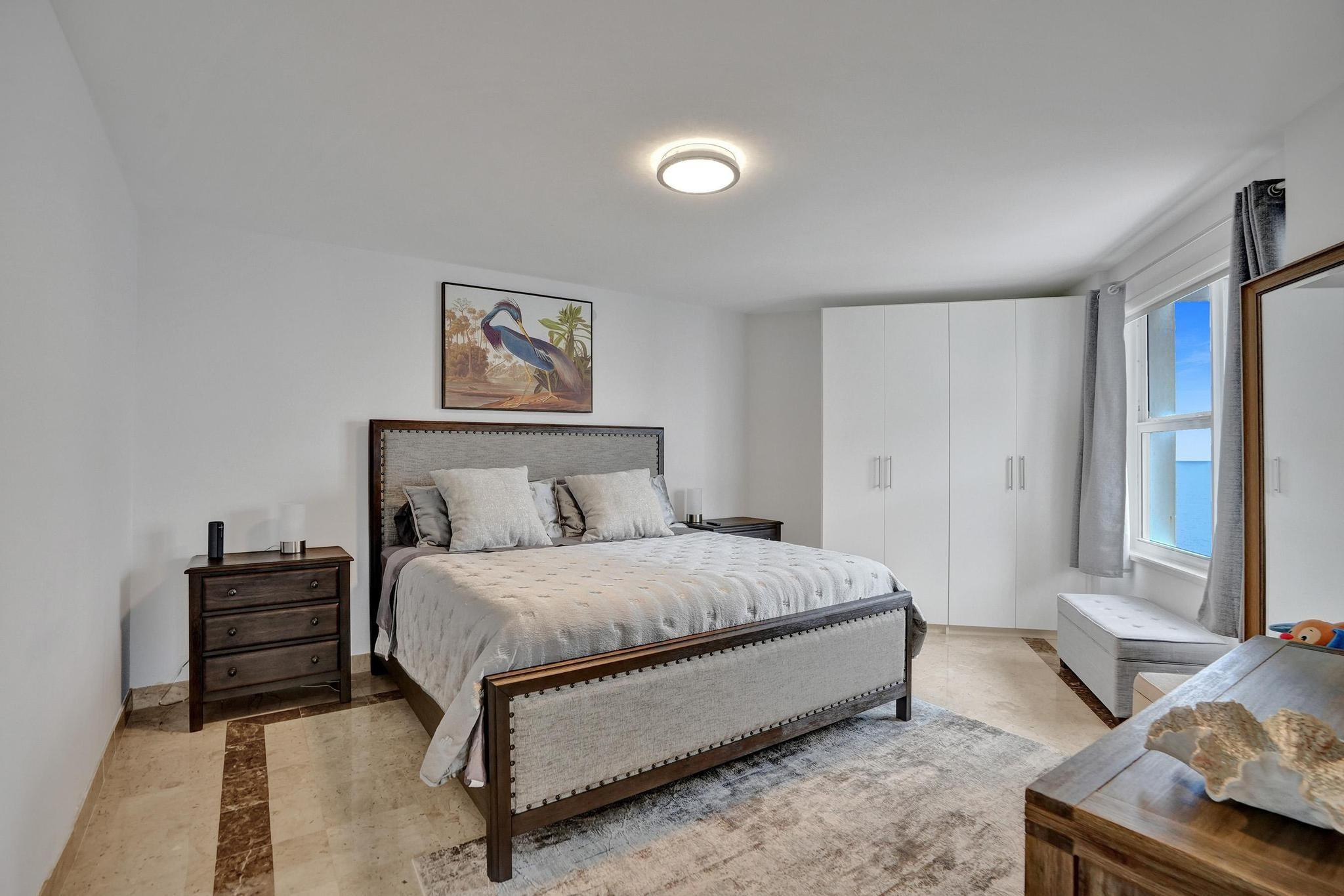 3900 N Ocean Drive 11G, Lauderdale-By-The-Sea Unit: 11G