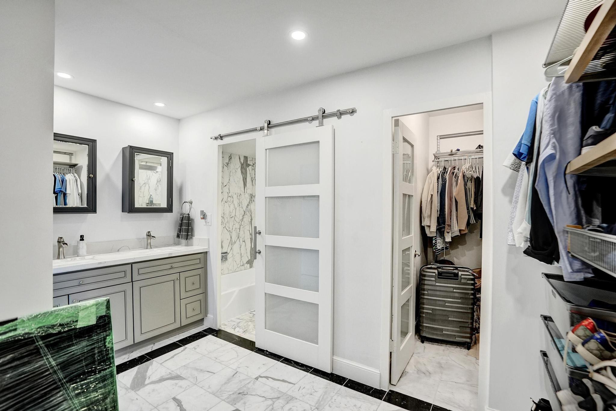 3900 N Ocean Drive 11G, Lauderdale-By-The-Sea Unit: 11G