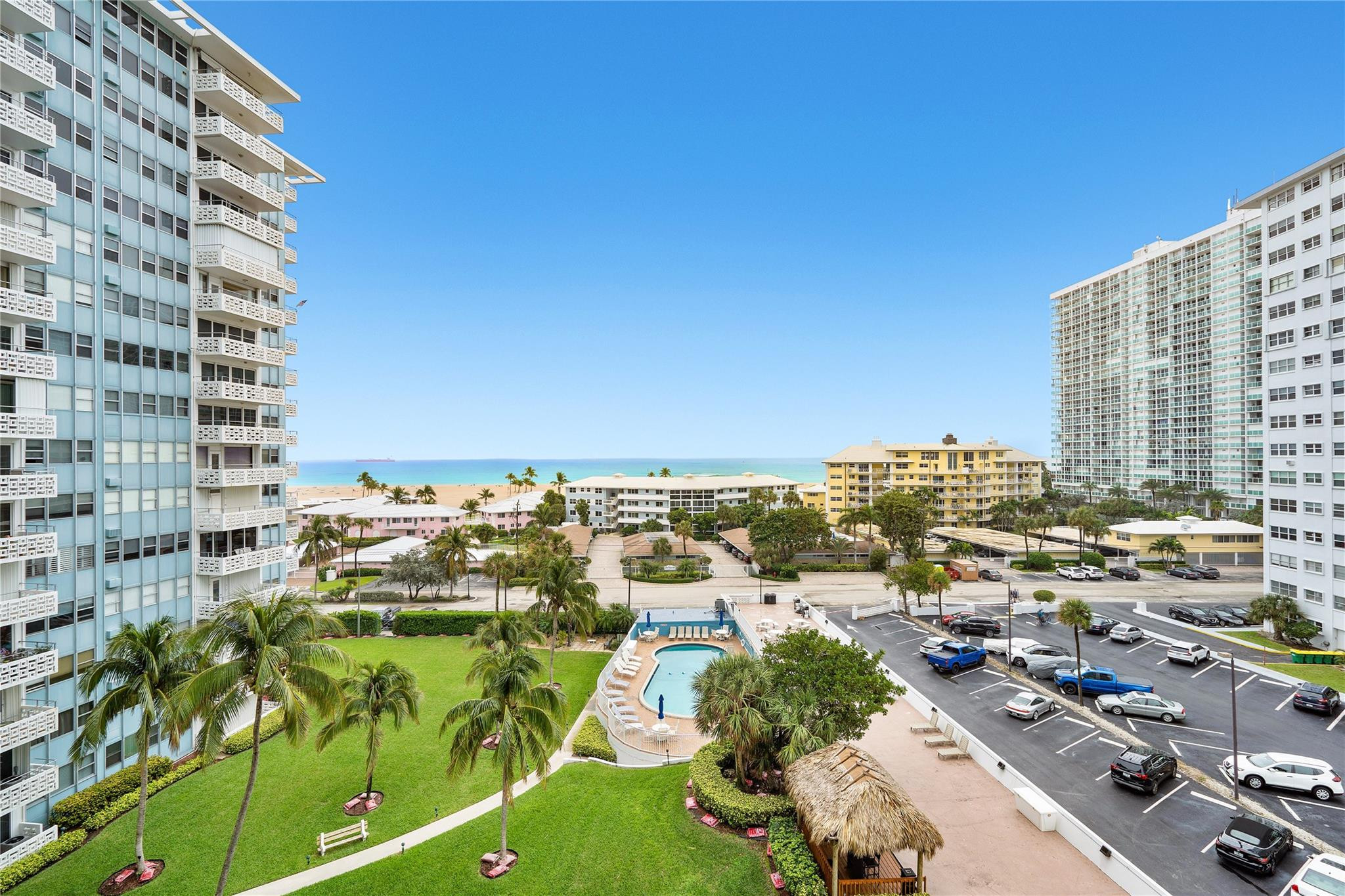1900 S Ocean Dr 711