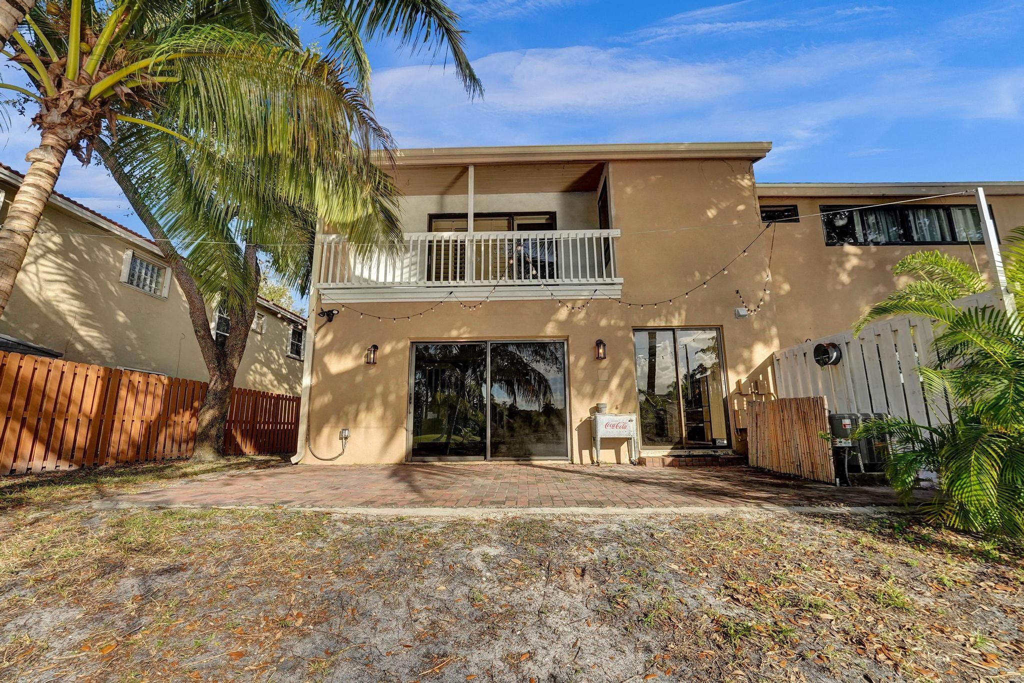 9881 Fairway Cove Lane