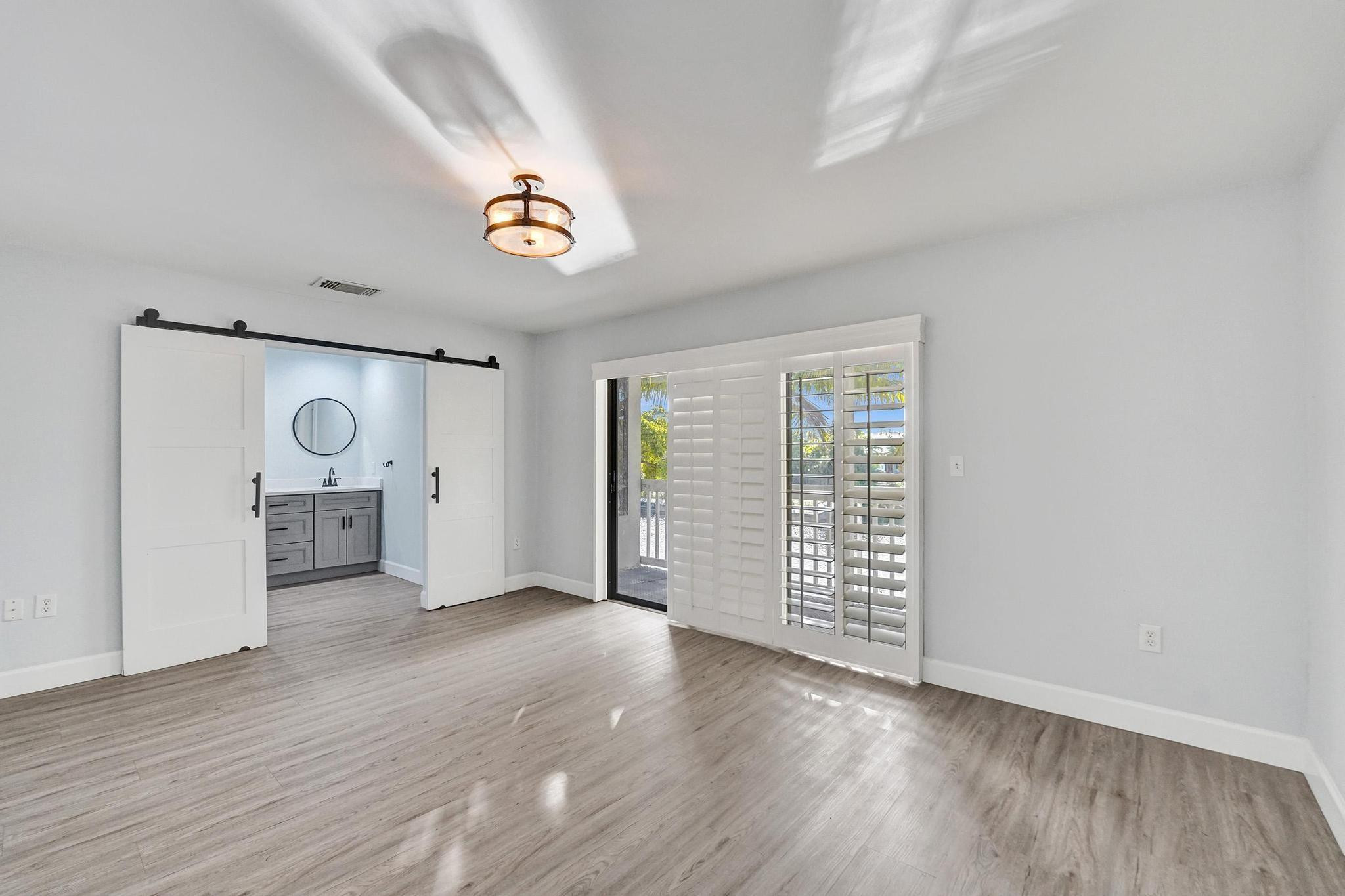 9881 Fairway Cove Lane