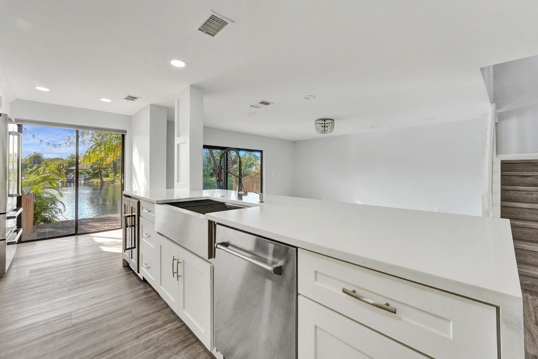 9881 Fairway Cove Lane
