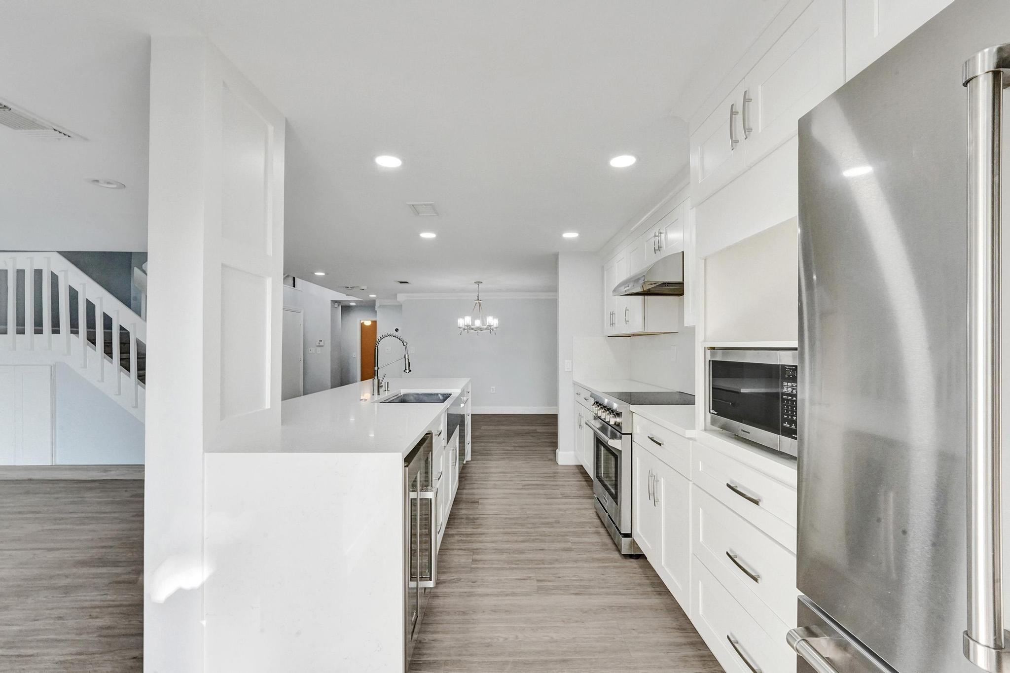 9881 Fairway Cove Lane