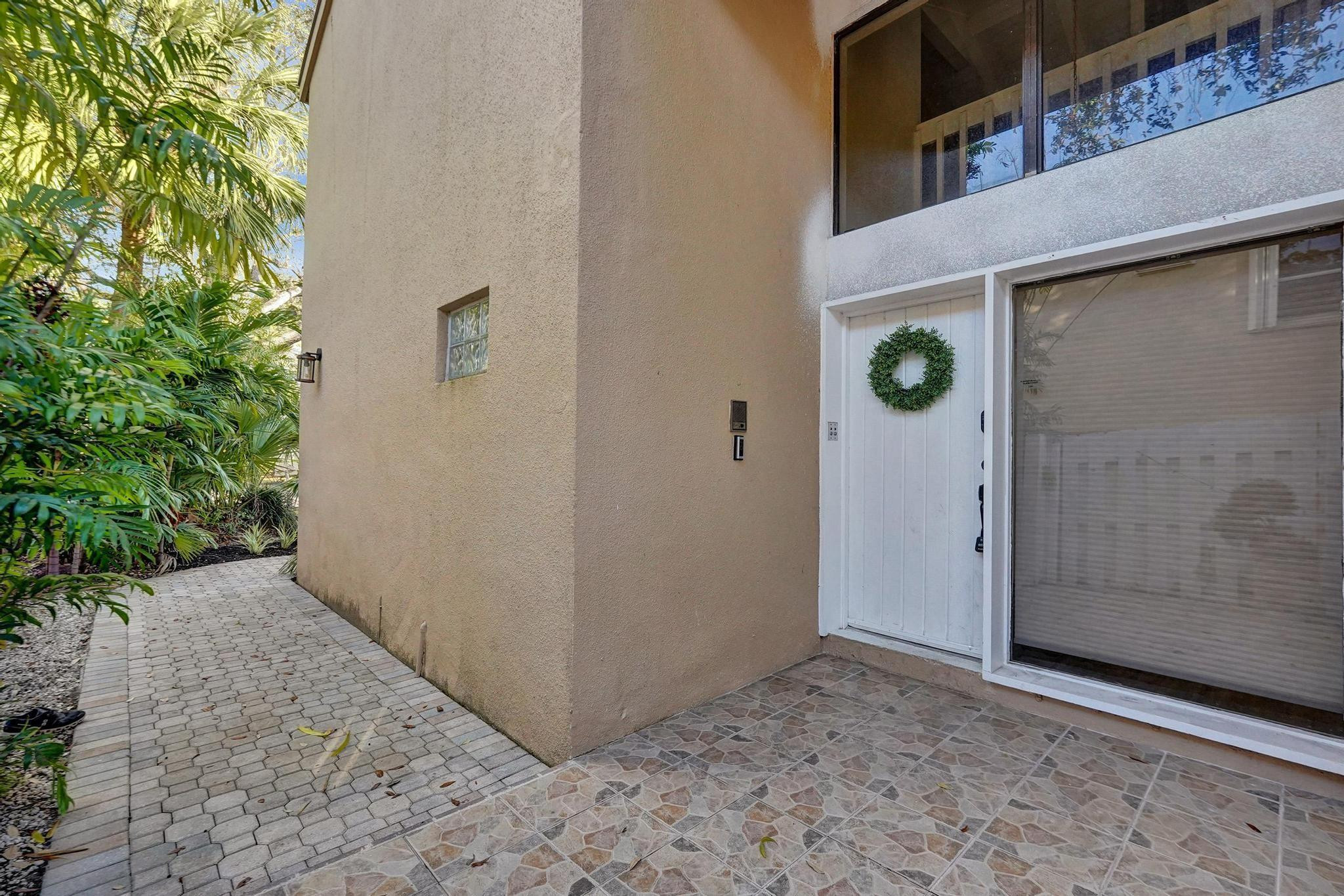 9881 Fairway Cove Lane