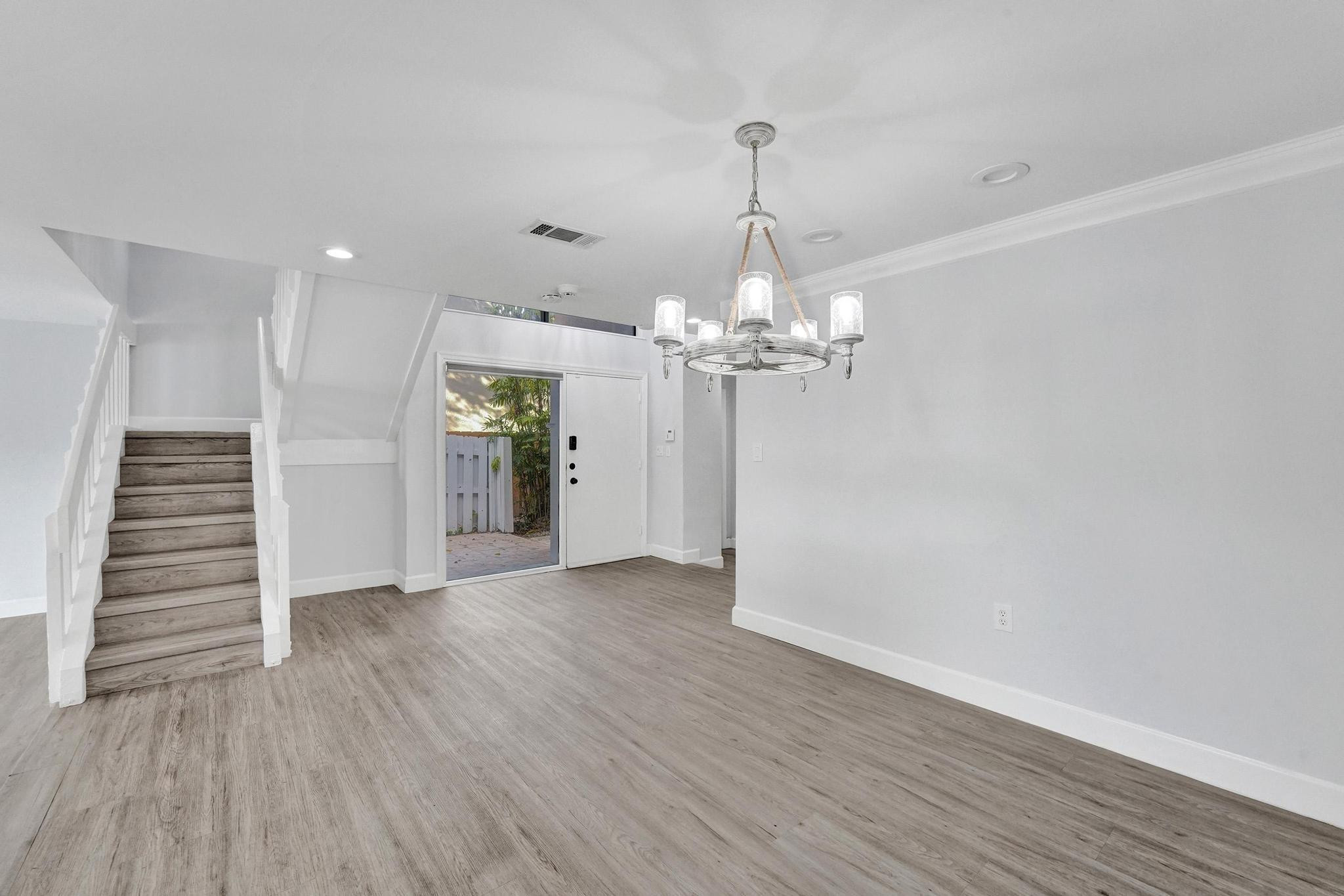 9881 Fairway Cove Lane