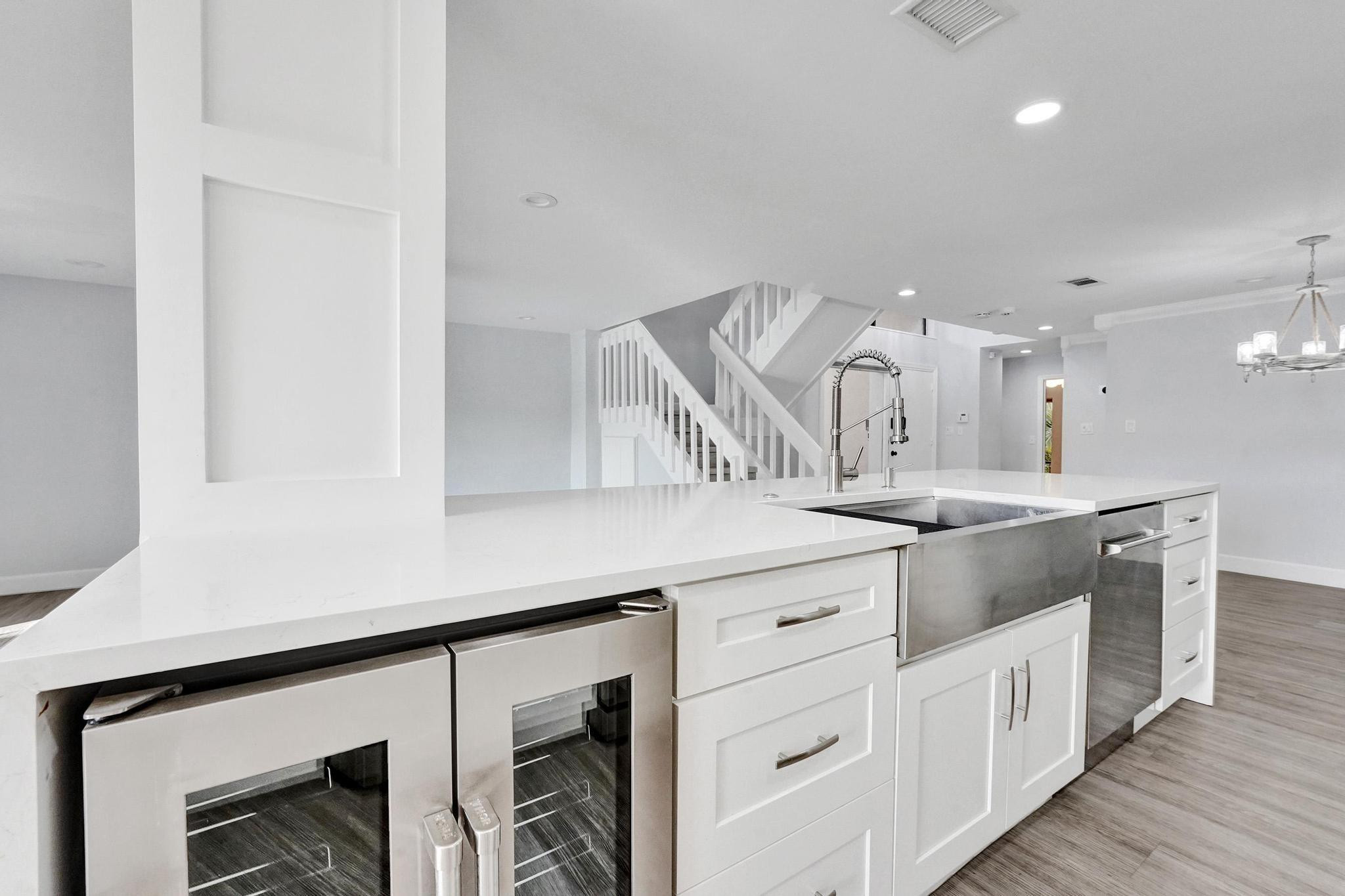 9881 Fairway Cove Lane