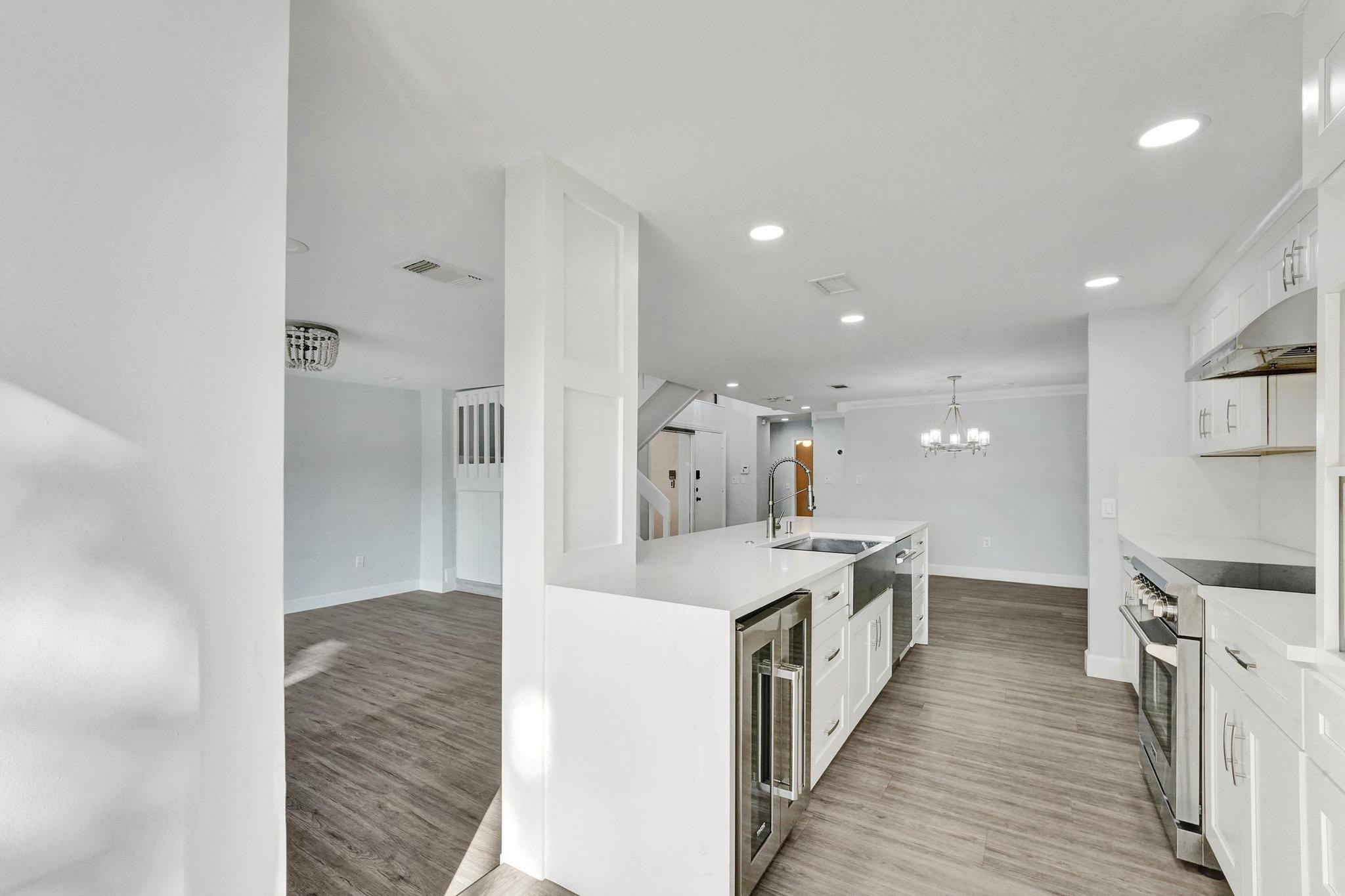 9881 Fairway Cove Lane