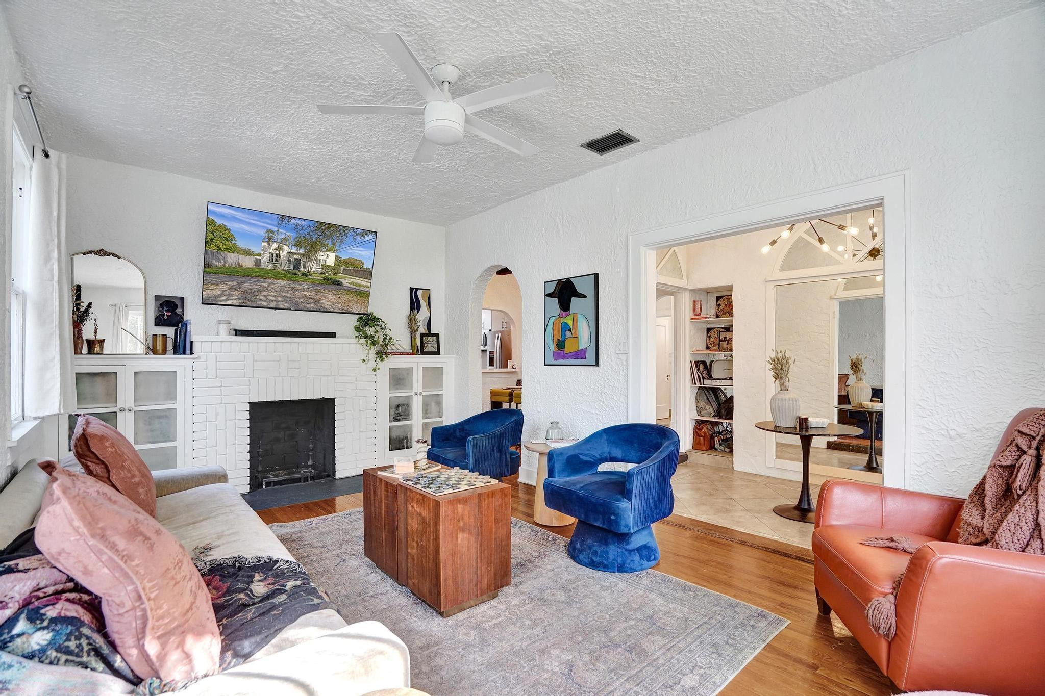 411 SW 19th Street