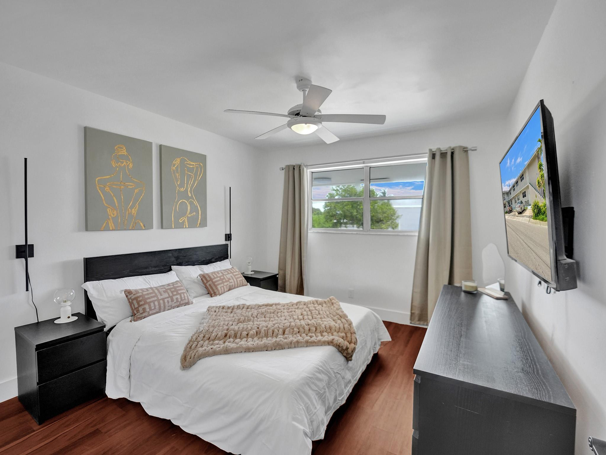4652 N Poinciana Street 6, Lauderdale-By-The-Sea Unit: 6
