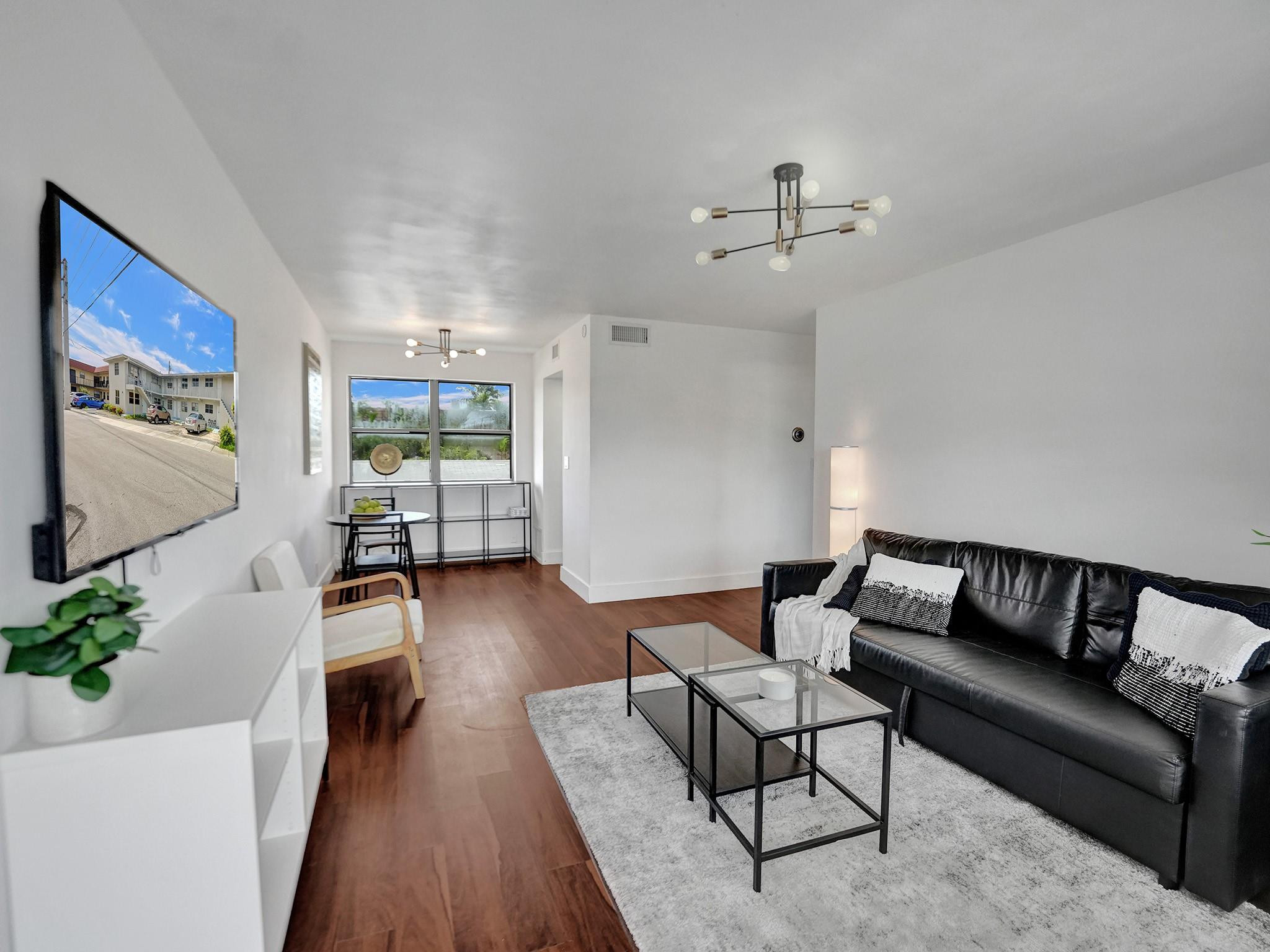 4652 N Poinciana Street 6, Lauderdale-By-The-Sea Unit: 6