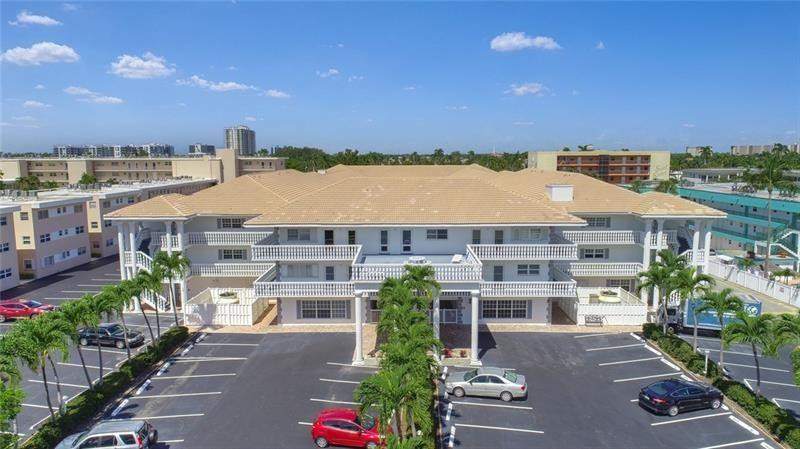 1461 S Ocean Boulevard 327, Lauderdale-By-The-Sea Unit: 327