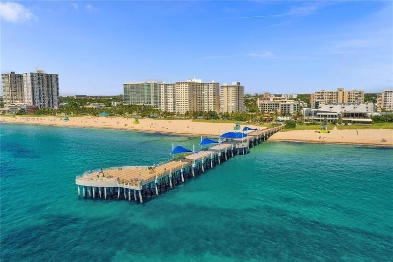 1461 S Ocean Boulevard 327, Lauderdale-By-The-Sea Unit: 327