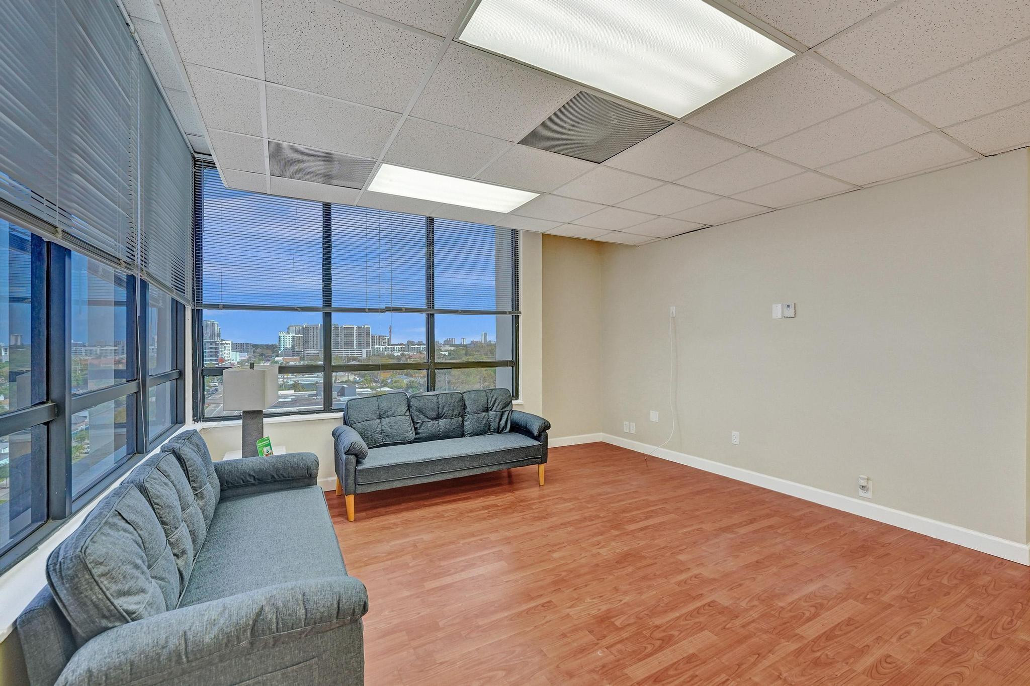 2450 Hollywood Boulevard Unit: CU700 & 701