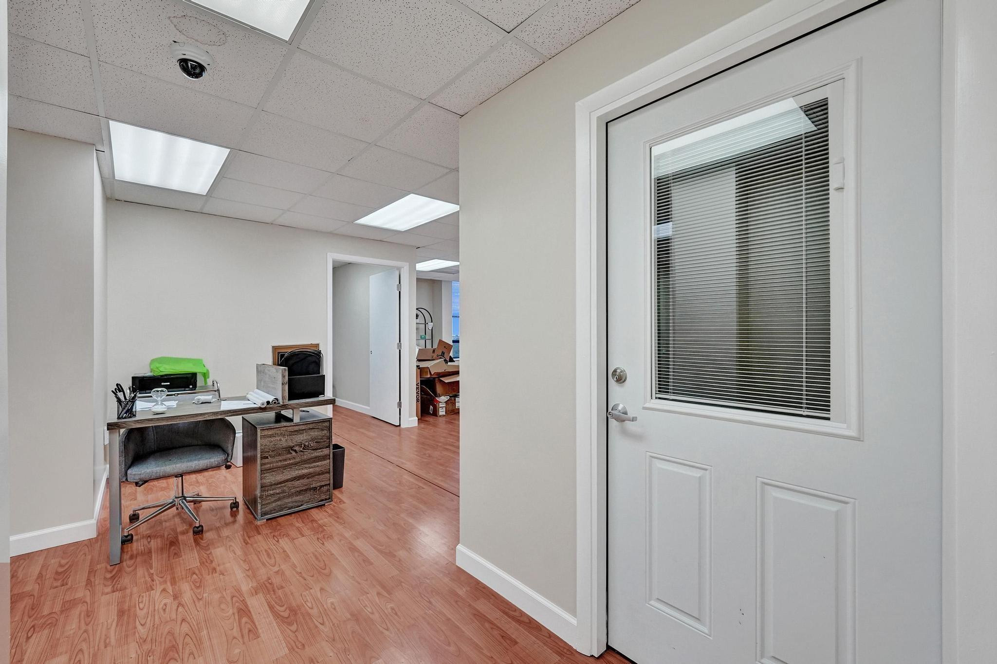 2450 Hollywood Boulevard Unit: CU700 & 701