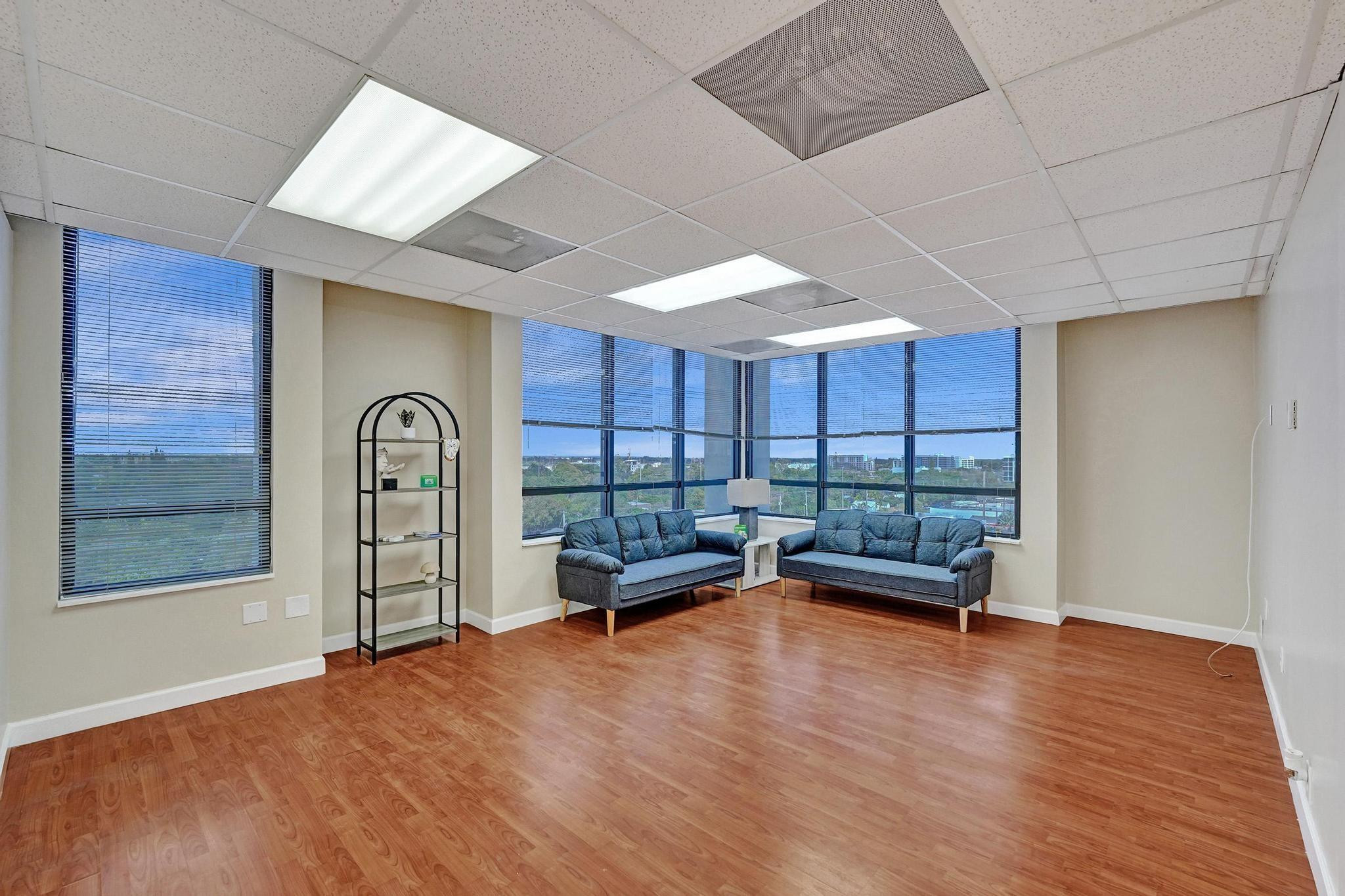 2450 Hollywood Boulevard Unit: CU700 & 701