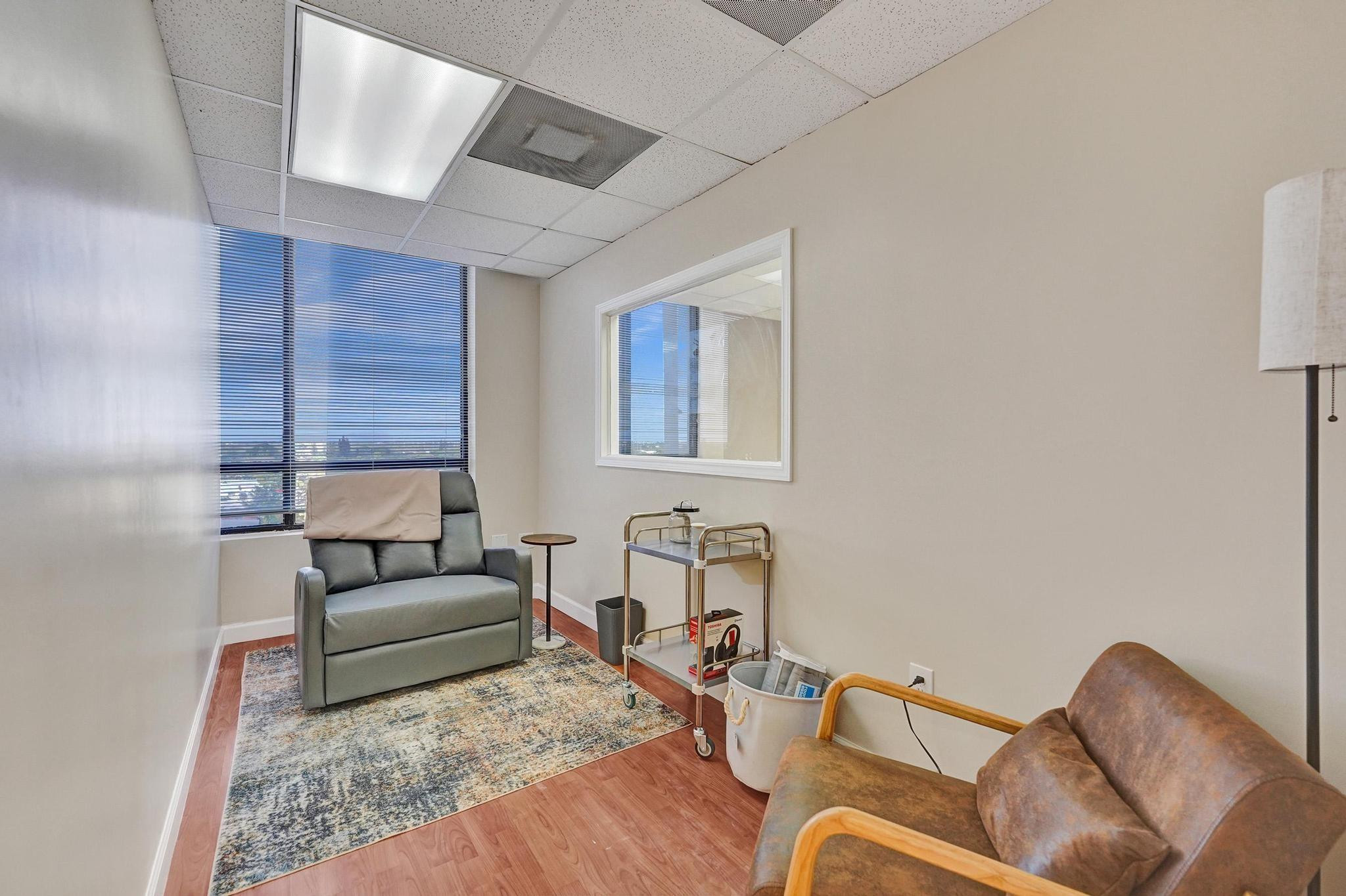 2450 Hollywood Boulevard Unit: CU700 & 701