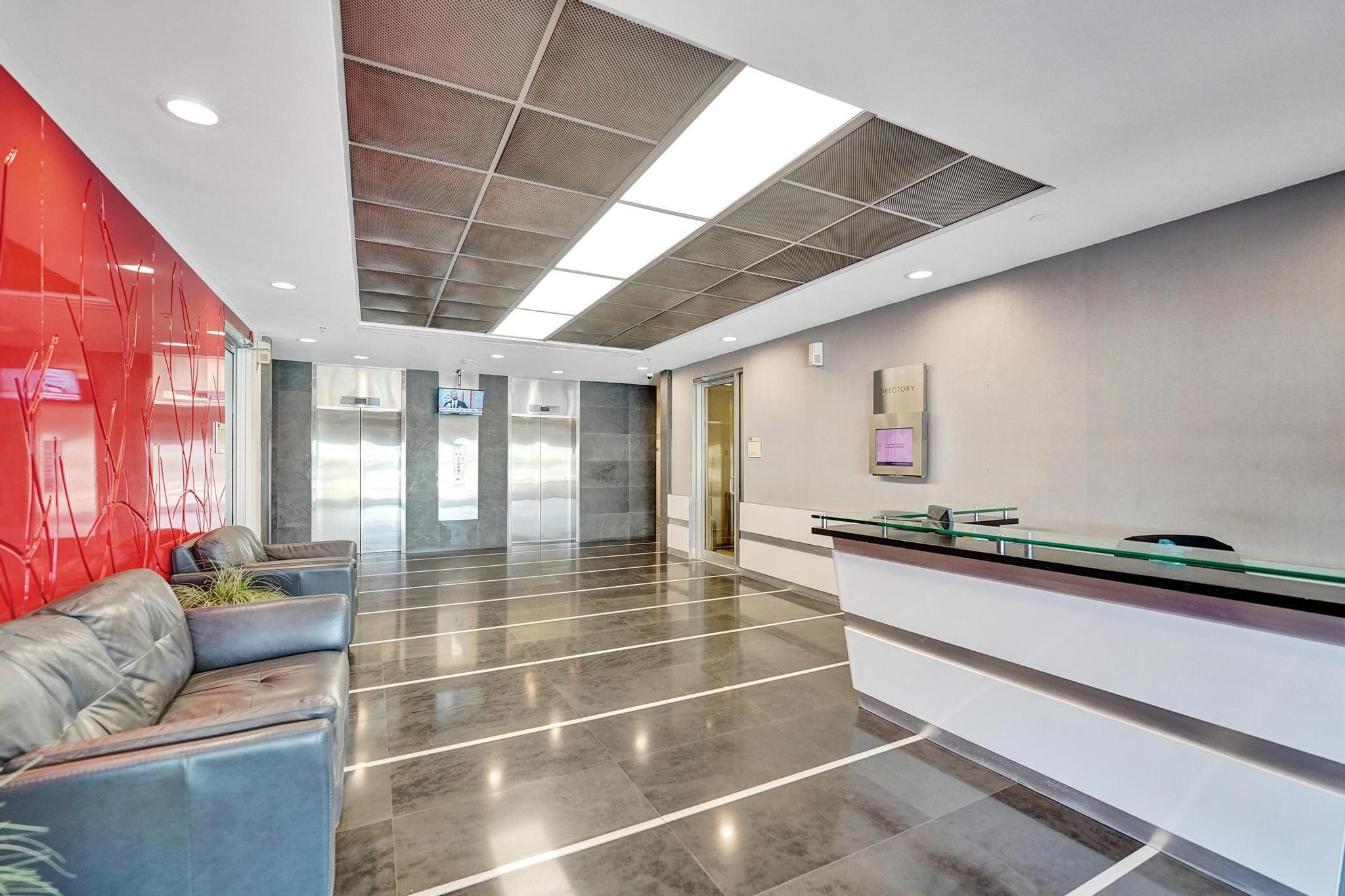 2450 Hollywood Boulevard Unit: CU700 & 701