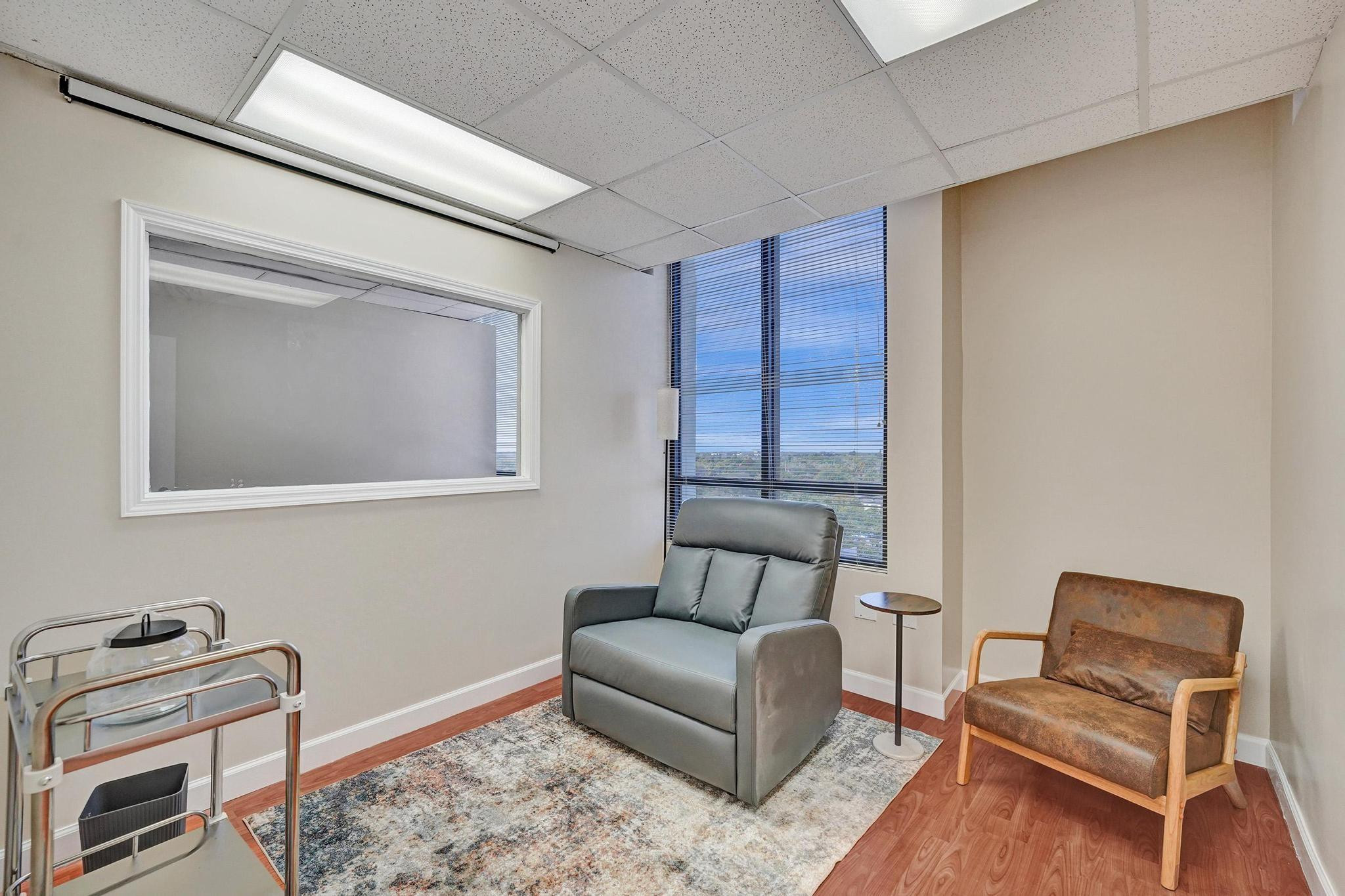 2450 Hollywood Boulevard Unit: CU700 & 701