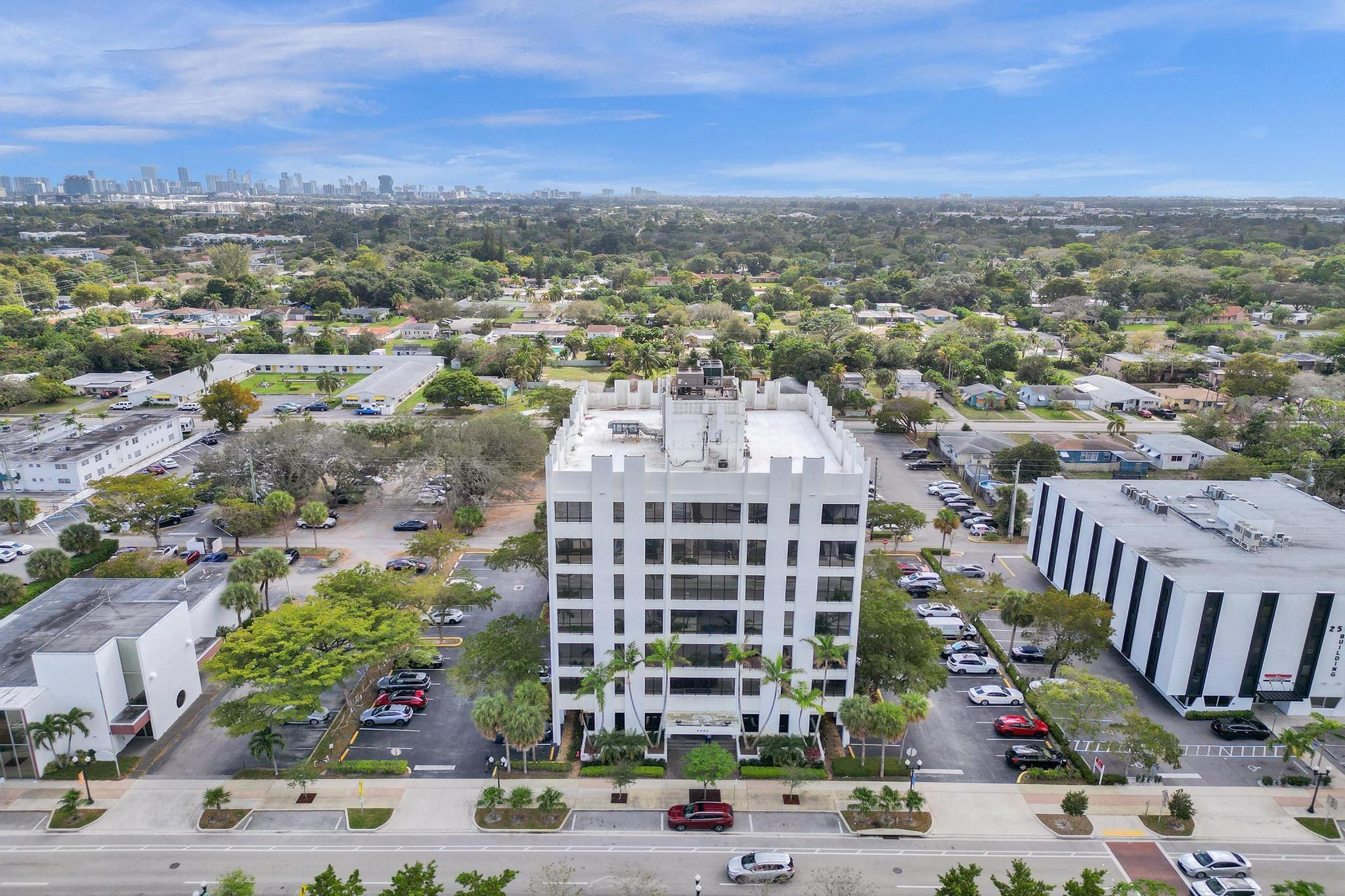 2450 Hollywood Boulevard Unit: CU700 & 701