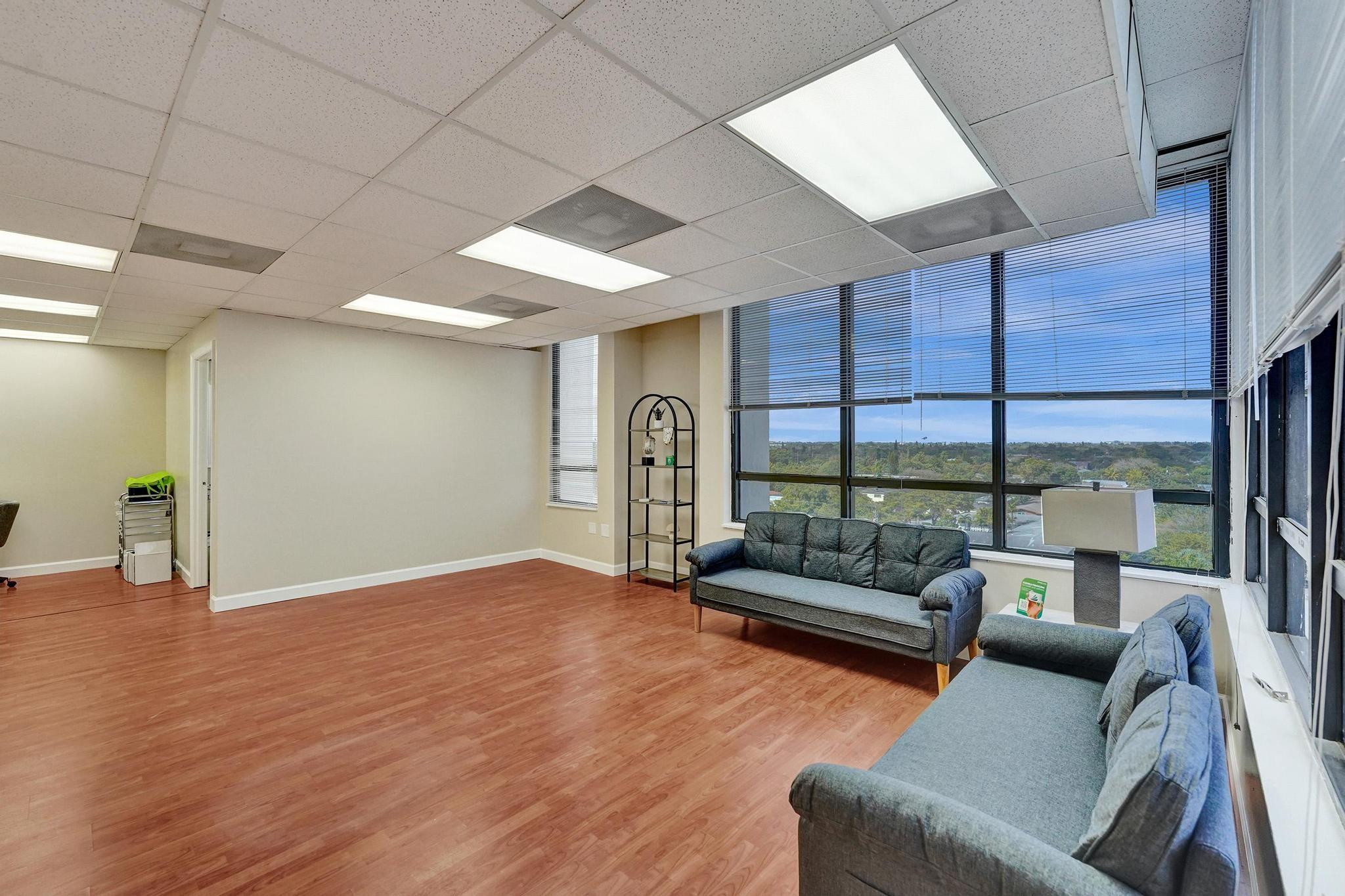 2450 Hollywood Boulevard Unit: CU700 & 701