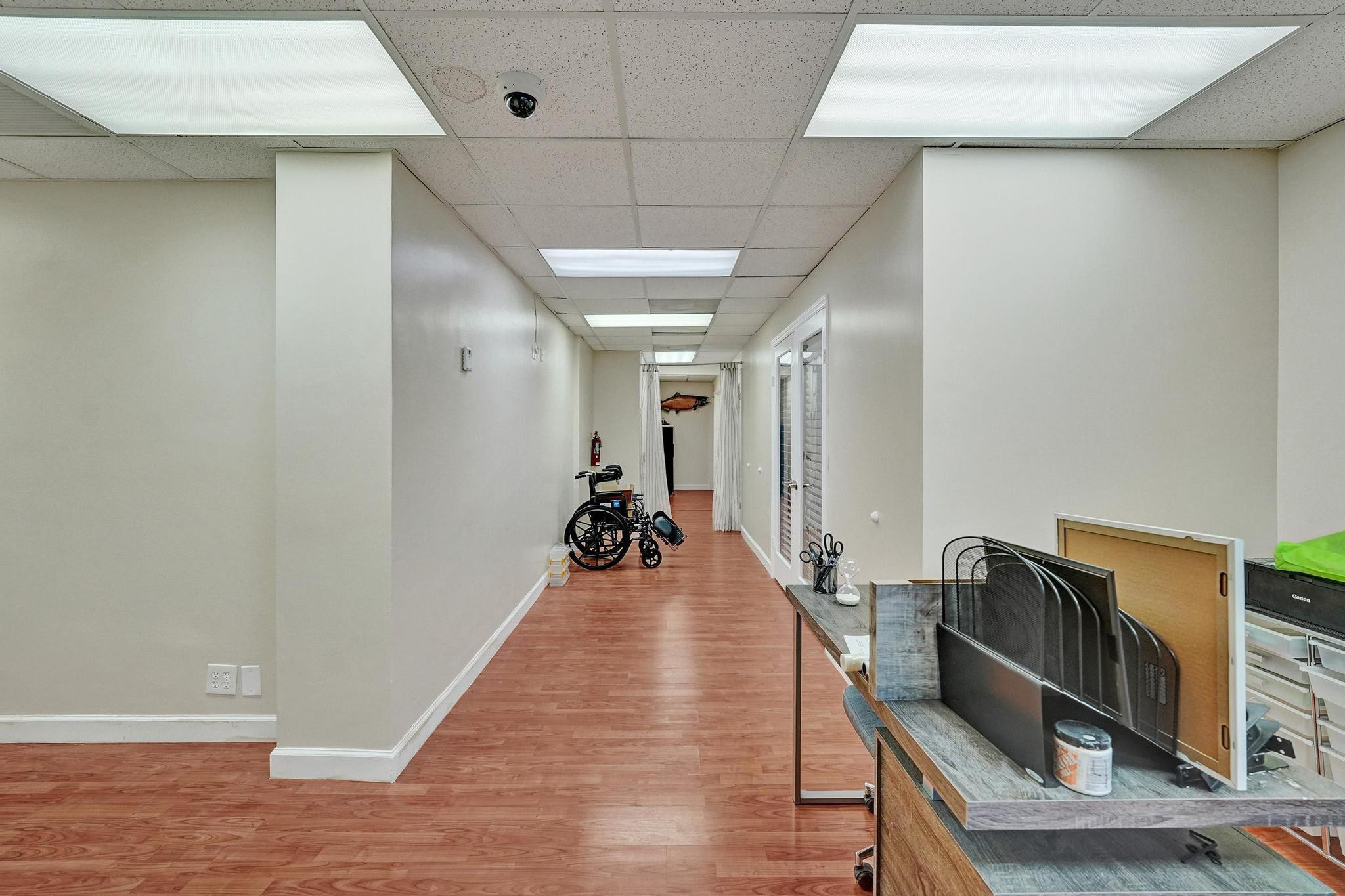 2450 Hollywood Boulevard Unit: CU700 & 701