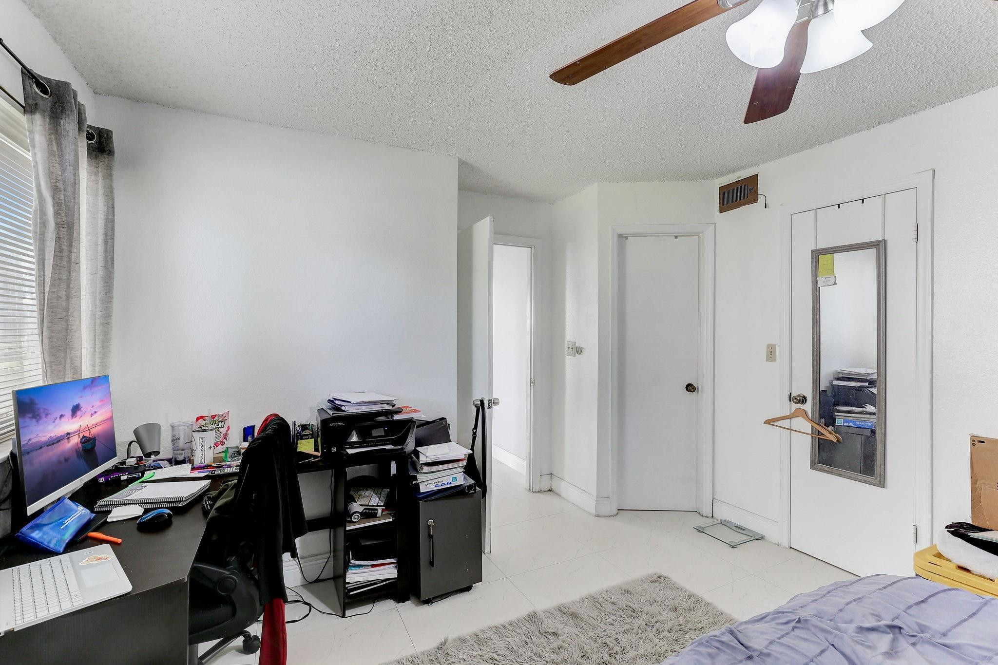 2900 S University Drive 9102