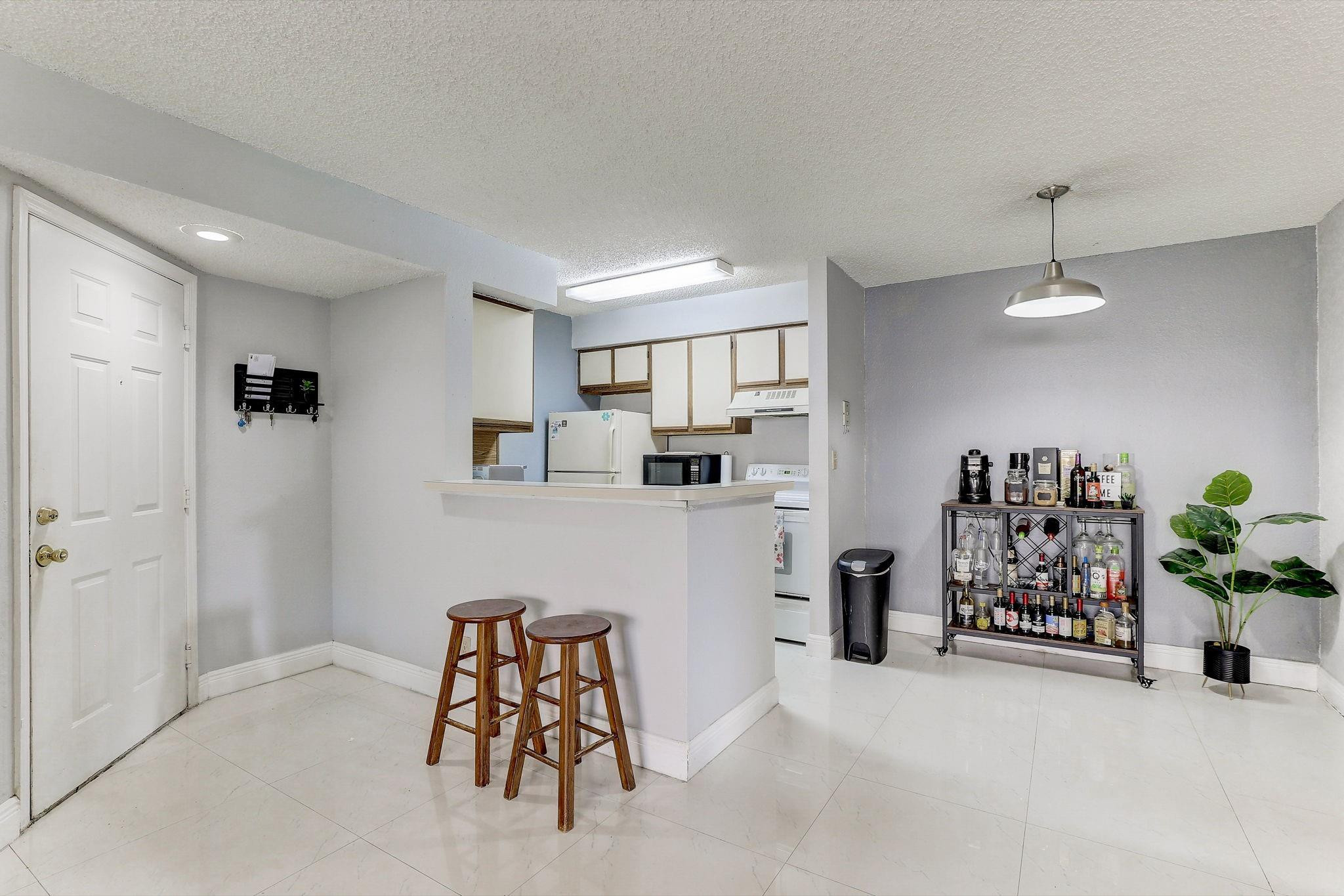 2900 S University Drive 9102