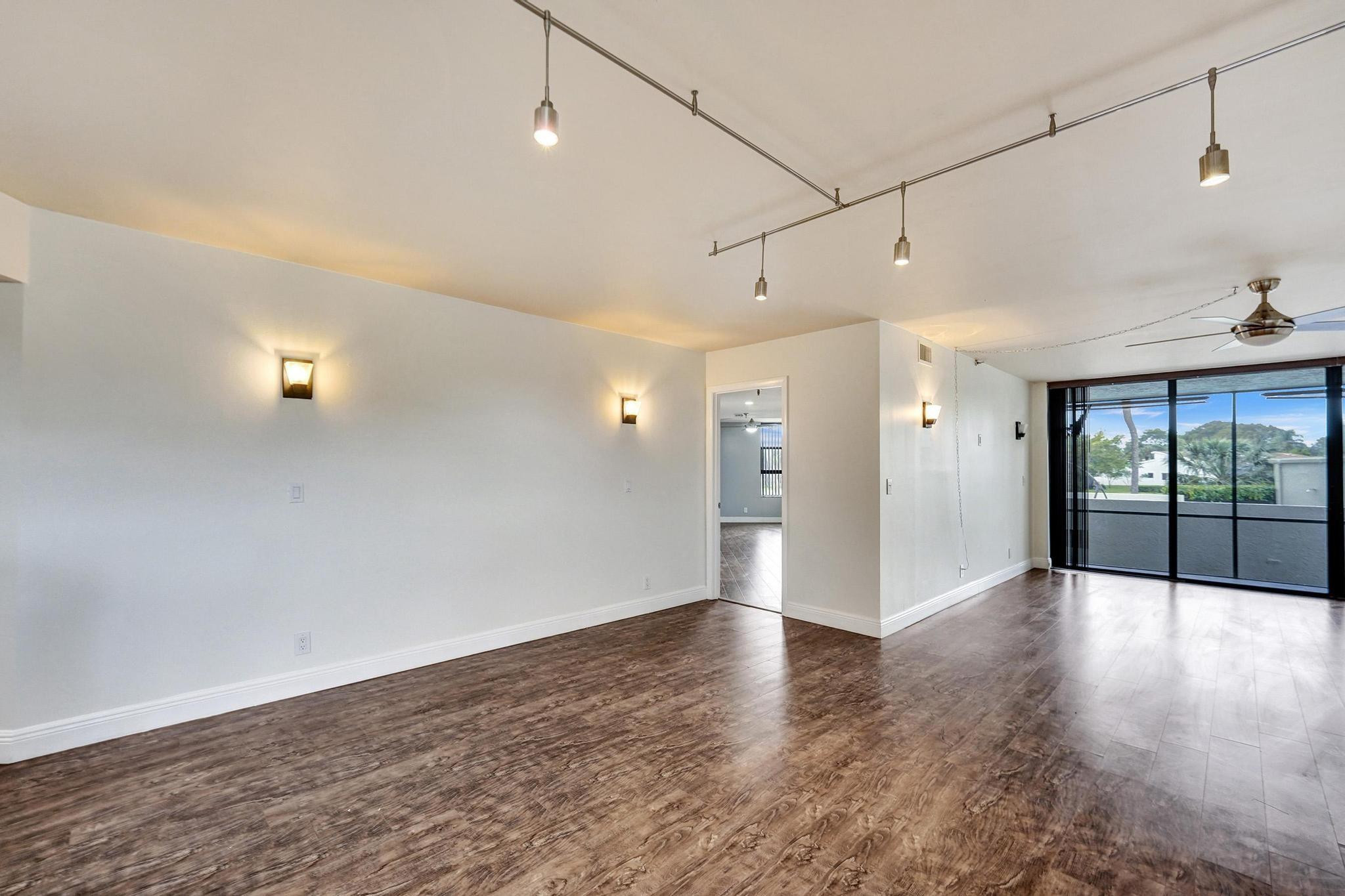 6372 La Costa Drive 105