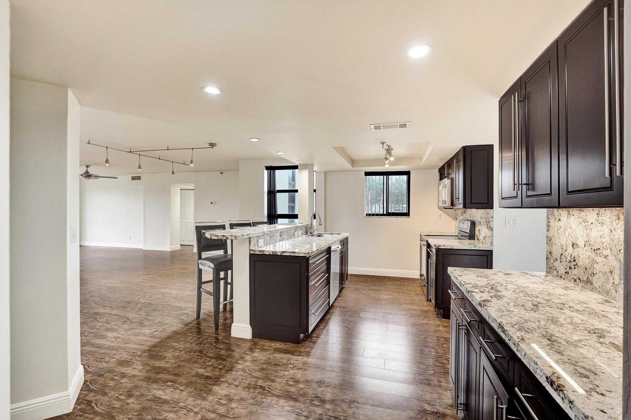 6372 La Costa Drive 105
