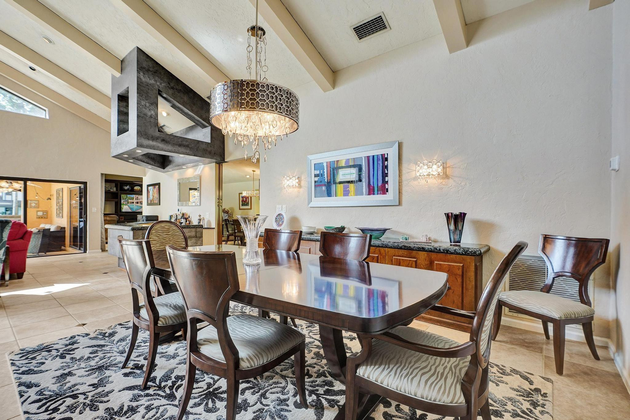 901 SW 88 Terrace