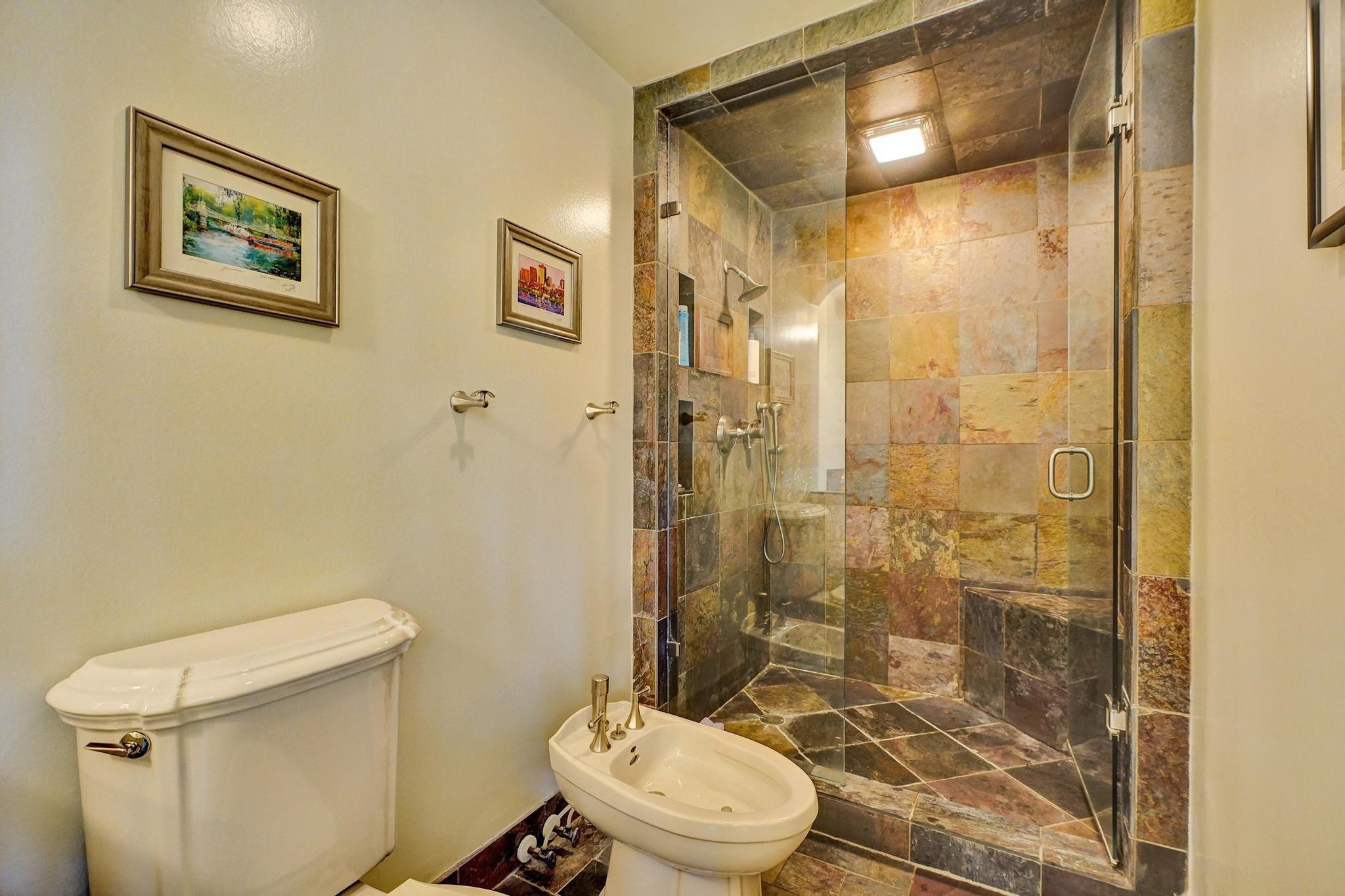 901 SW 88 Terrace