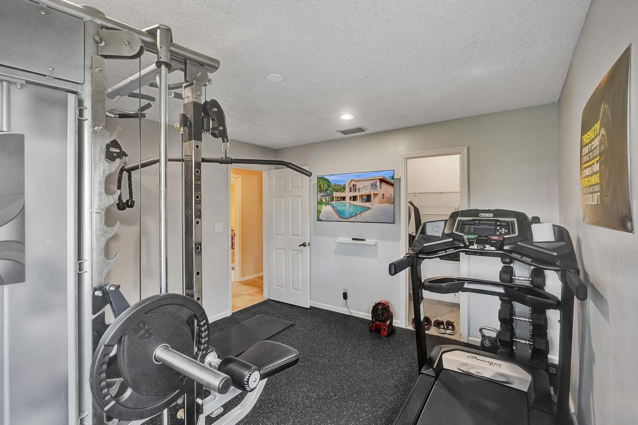 901 SW 88 Terrace